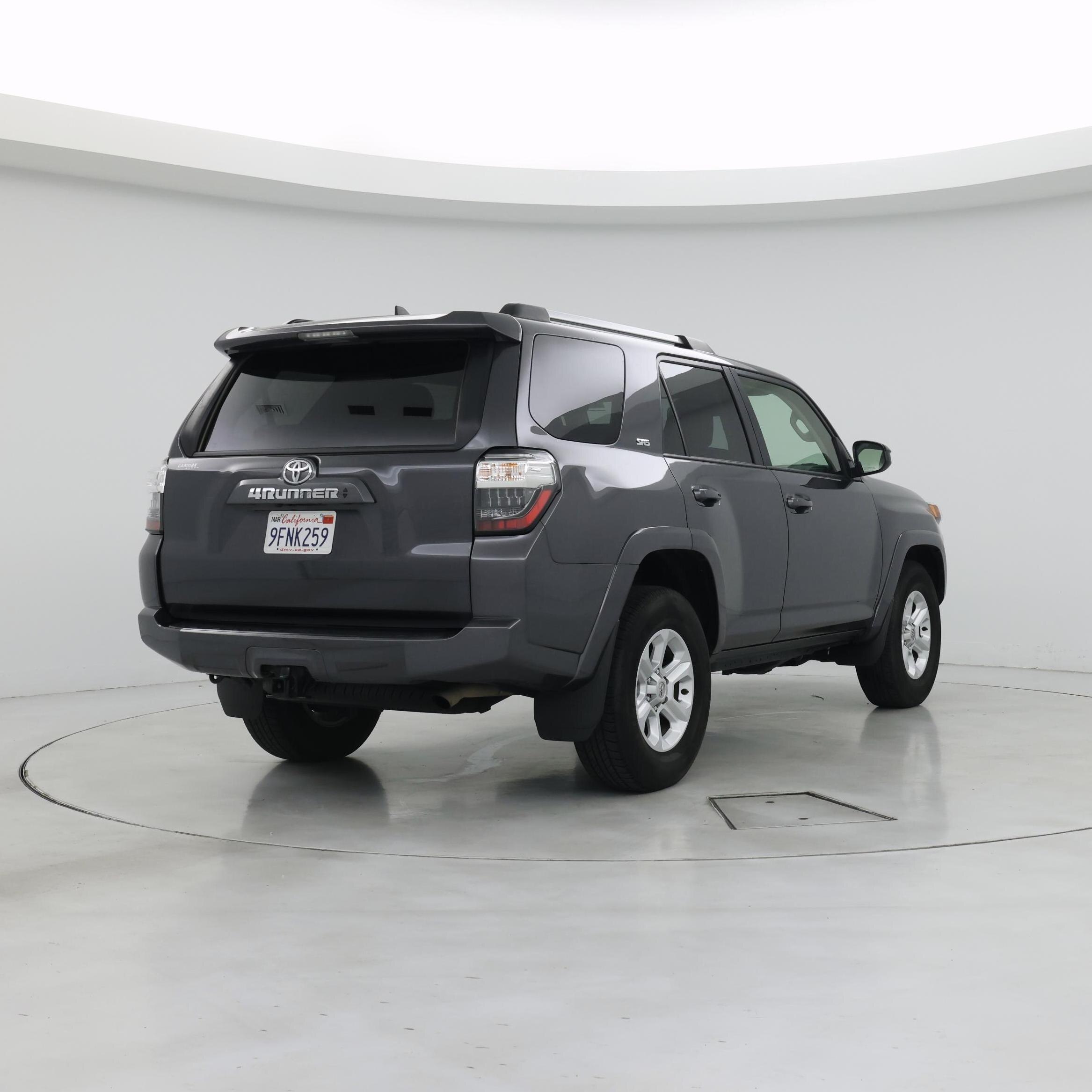 Thumbnail: 2023 Toyota 4Runner - 8