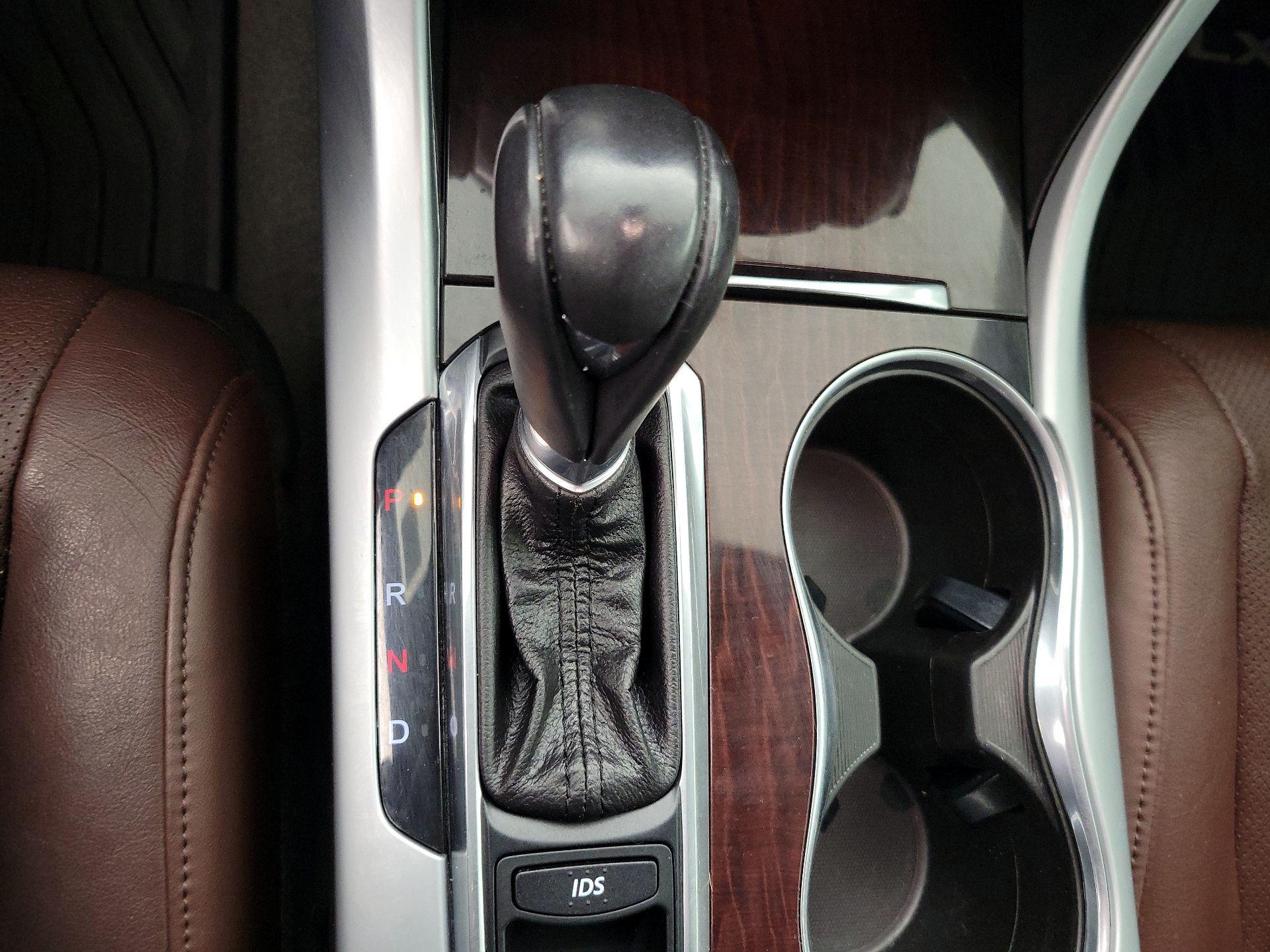 Thumbnail: 2016 Acura TLX - 18