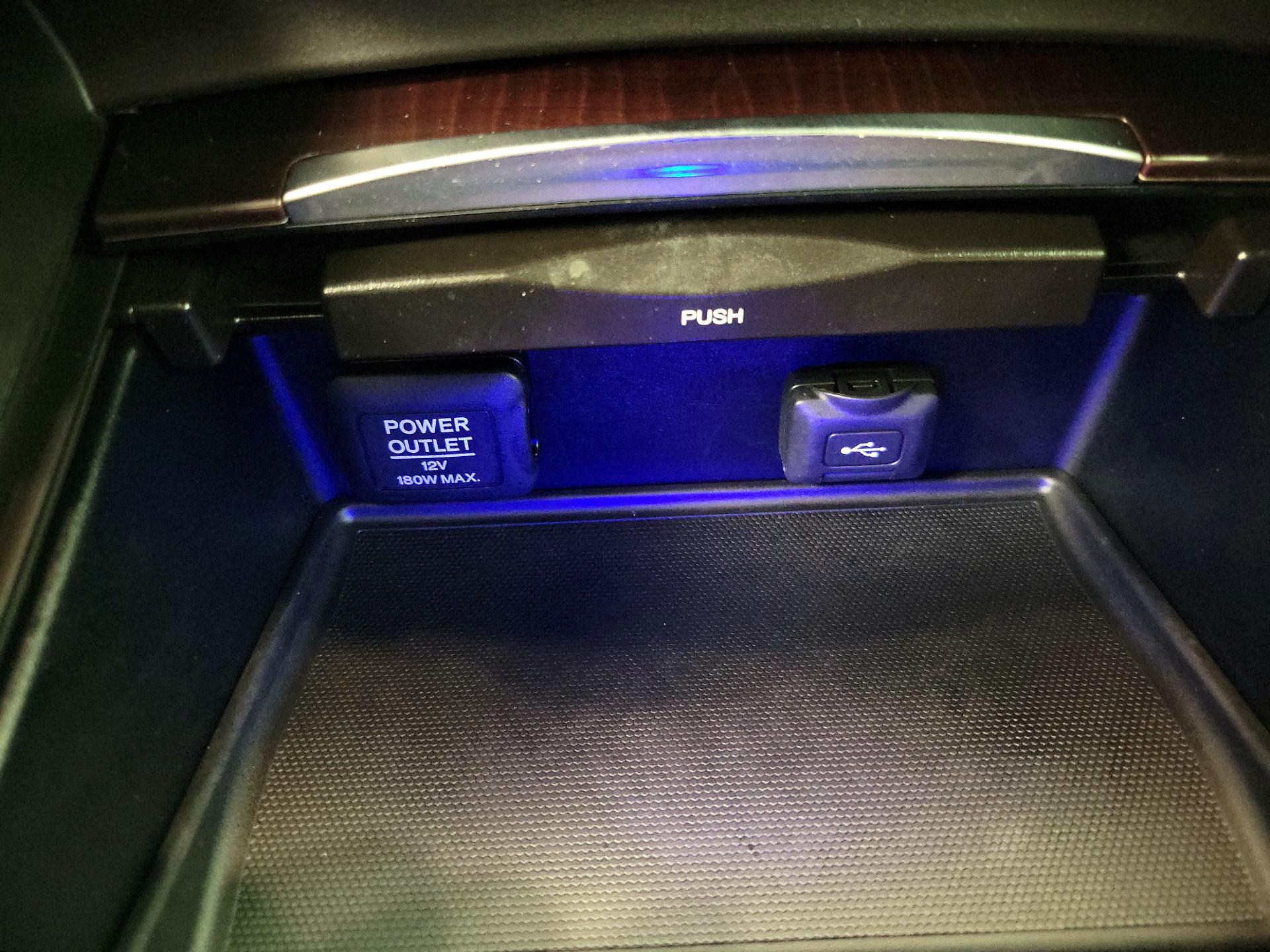 Thumbnail: 2016 Acura TLX - 19