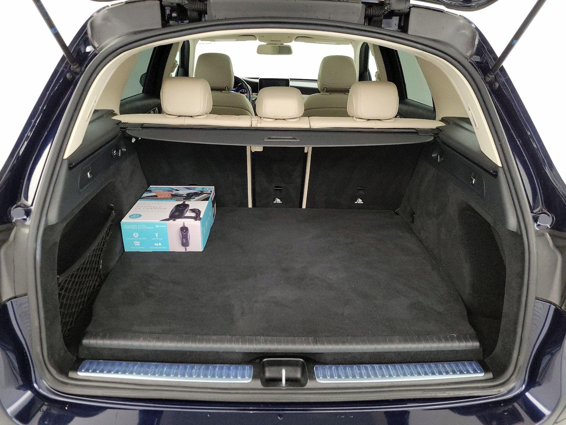 Thumbnail: 2019 Mercedes-Benz GLC - 18