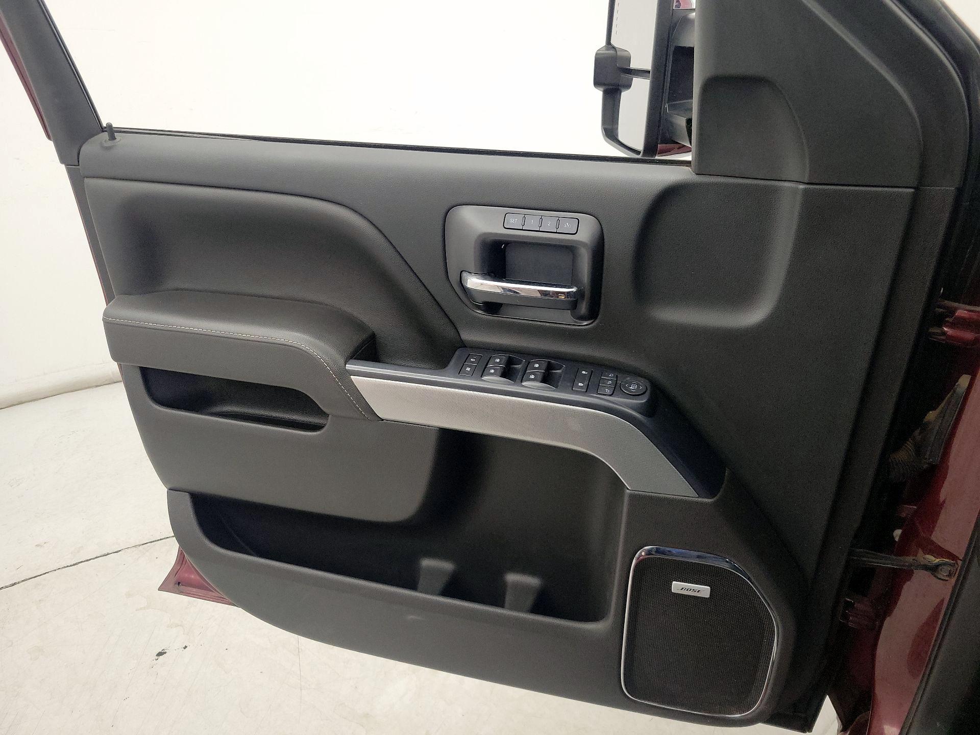 Thumbnail: 2016 Chevrolet Silverado 2500 - 12