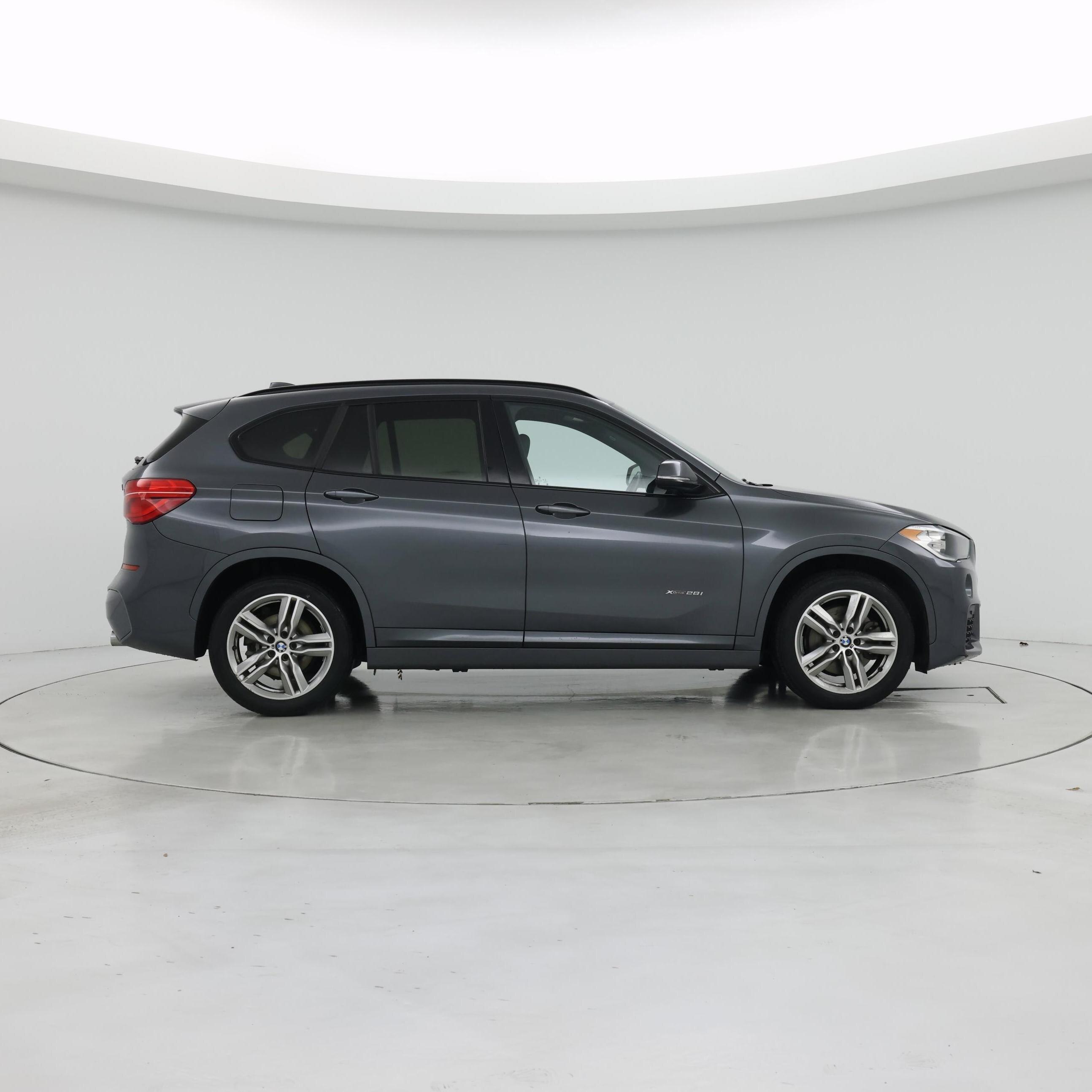 Thumbnail: 2018 BMW X1 - 7