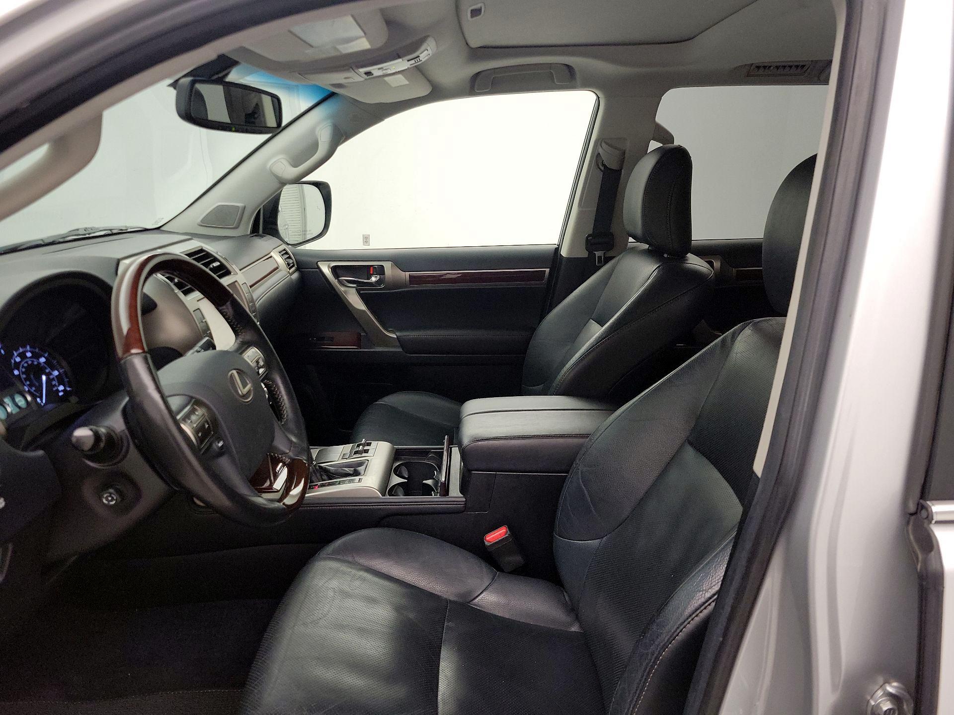 Thumbnail: 2019 Lexus GX - 11