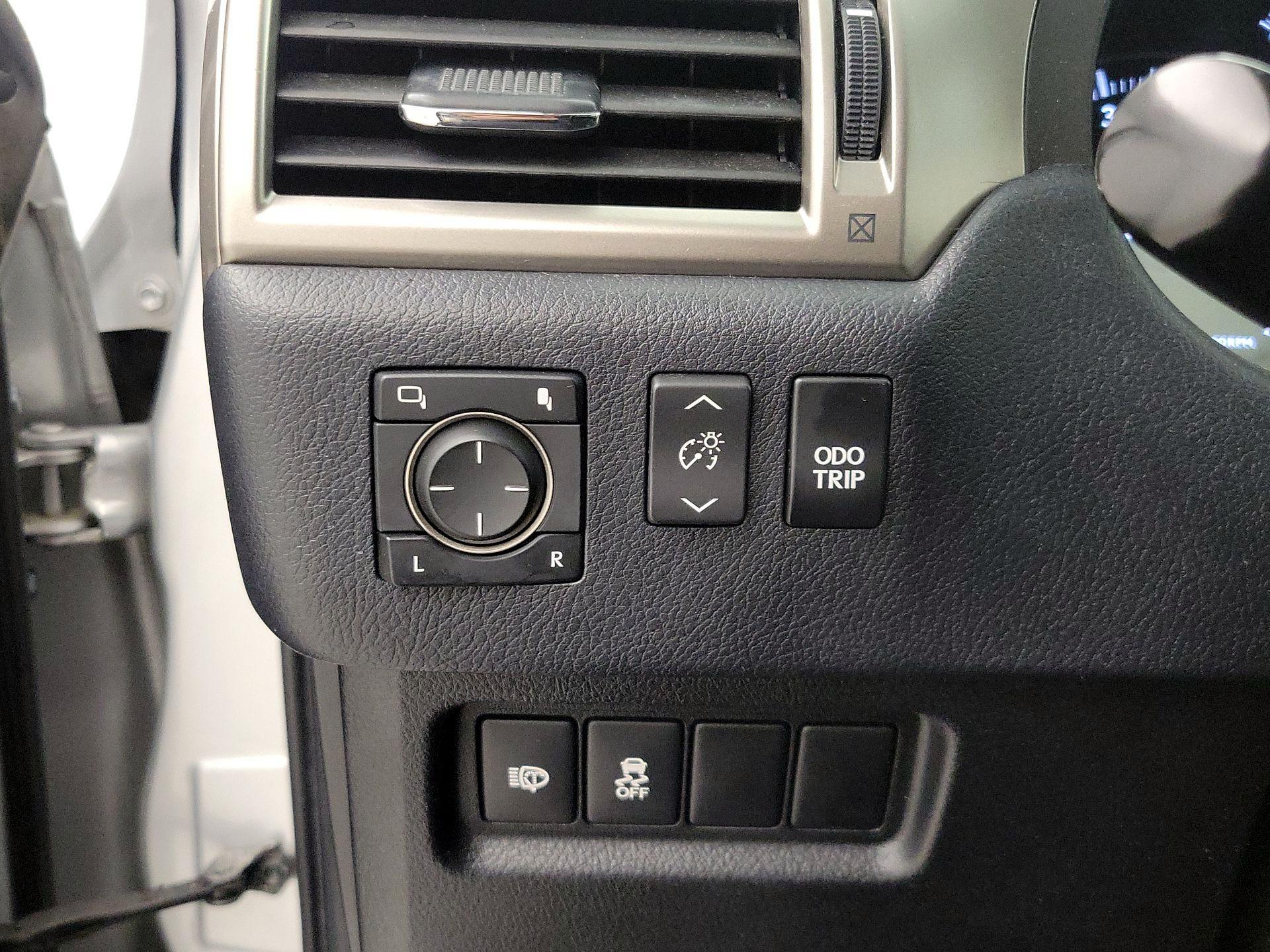 Thumbnail: 2019 Lexus GX - 13