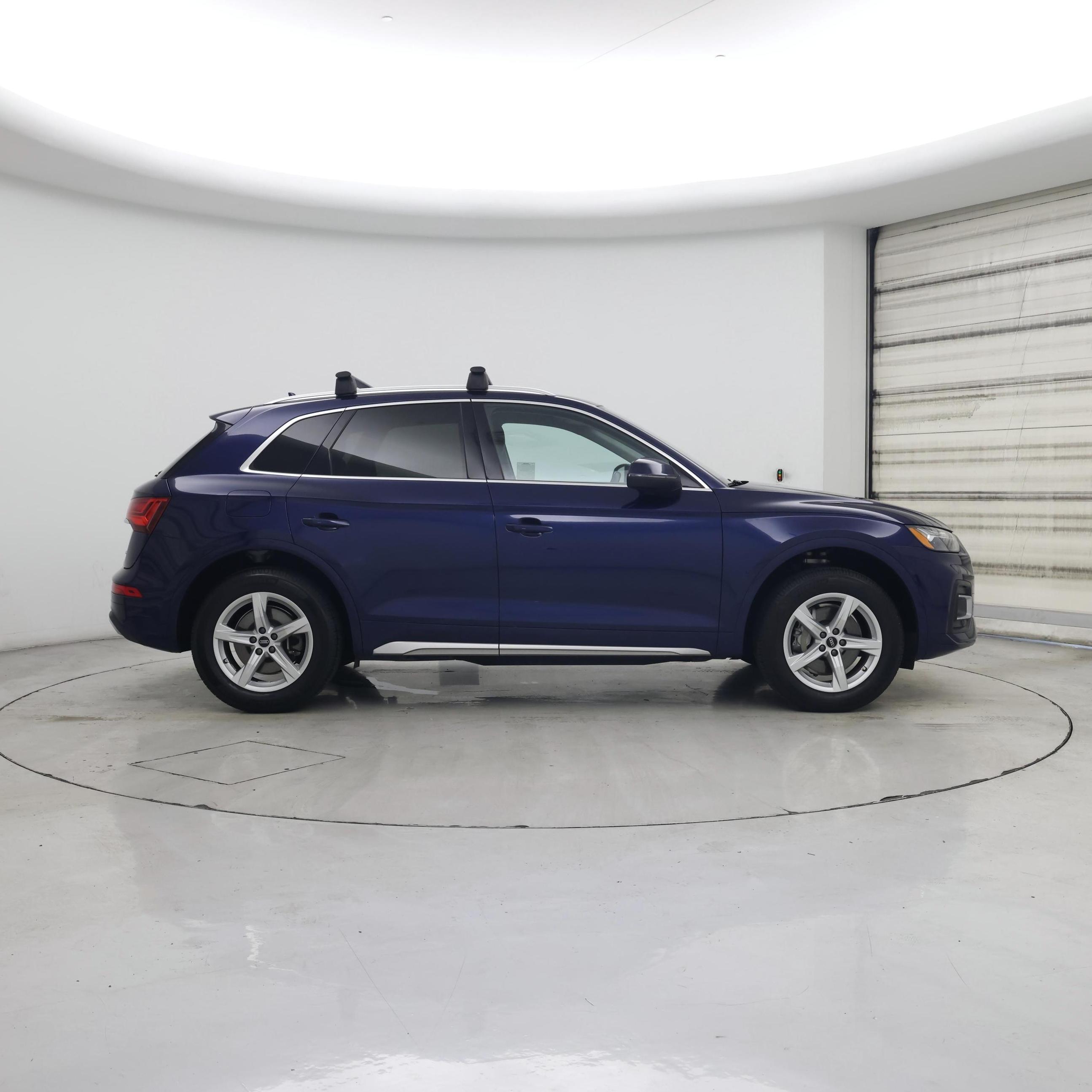 Thumbnail: 2021 Audi Q5 - 7