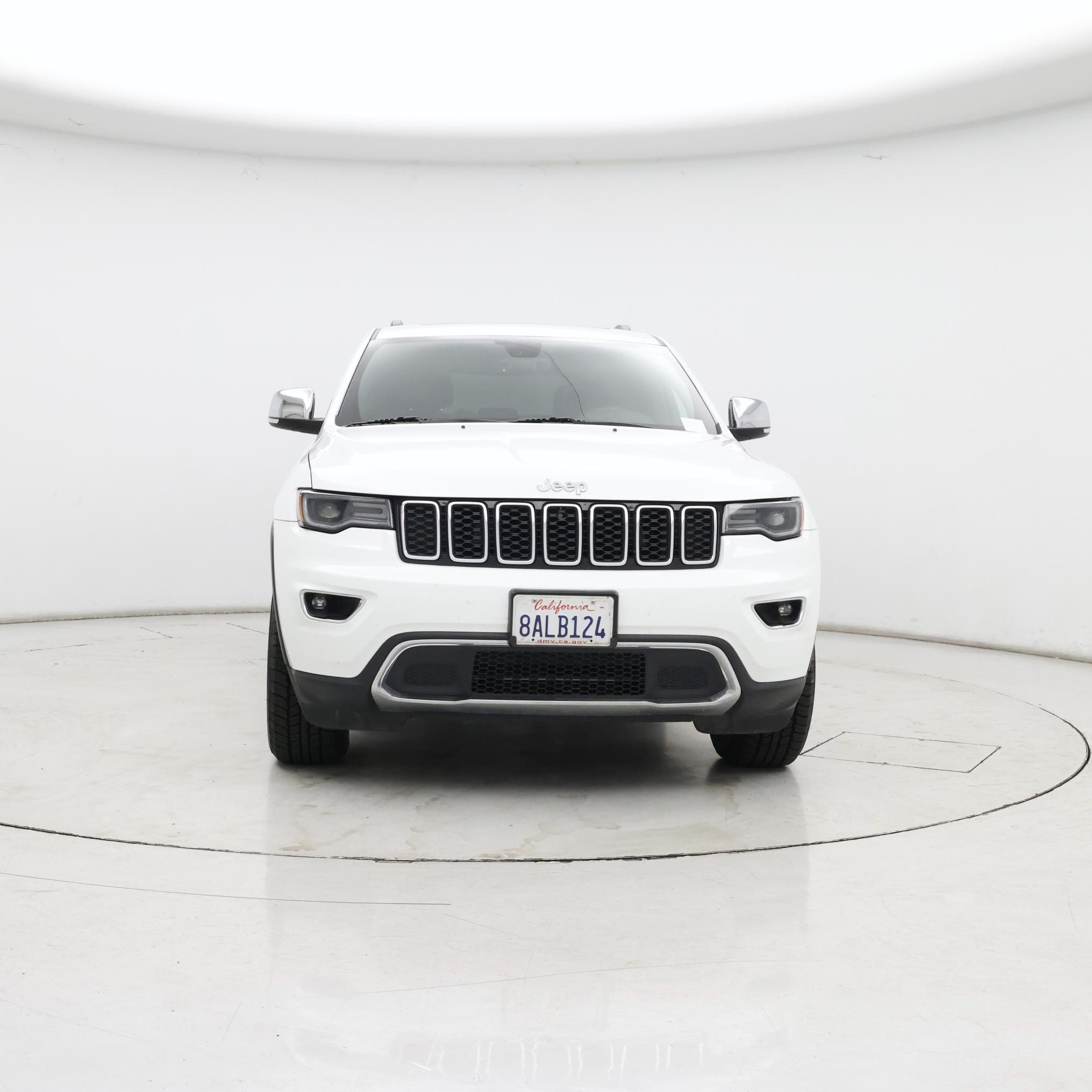 Thumbnail: 2018 Jeep Grand Cherokee - 5