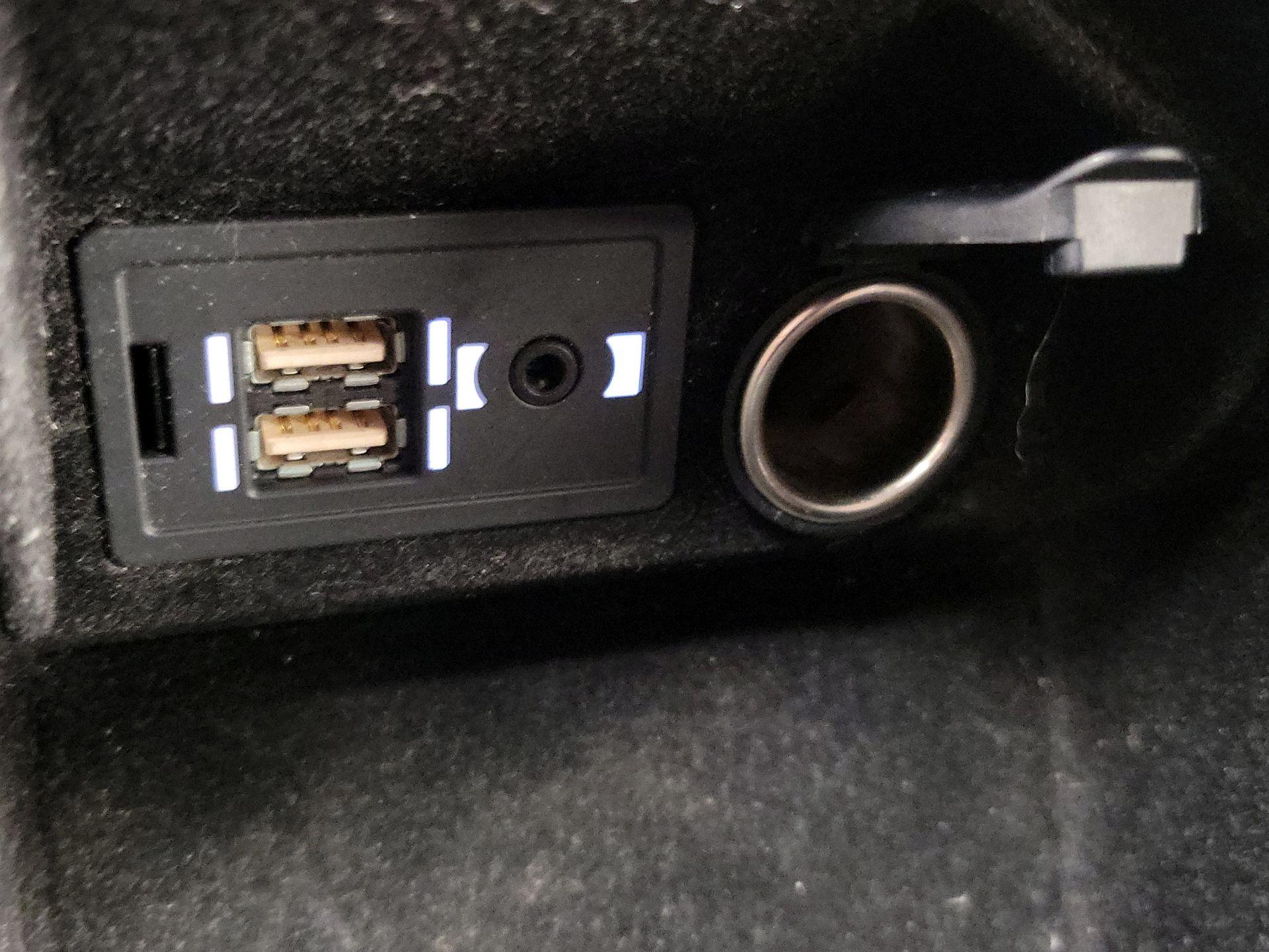 Thumbnail: 2016 Lexus RC - 18