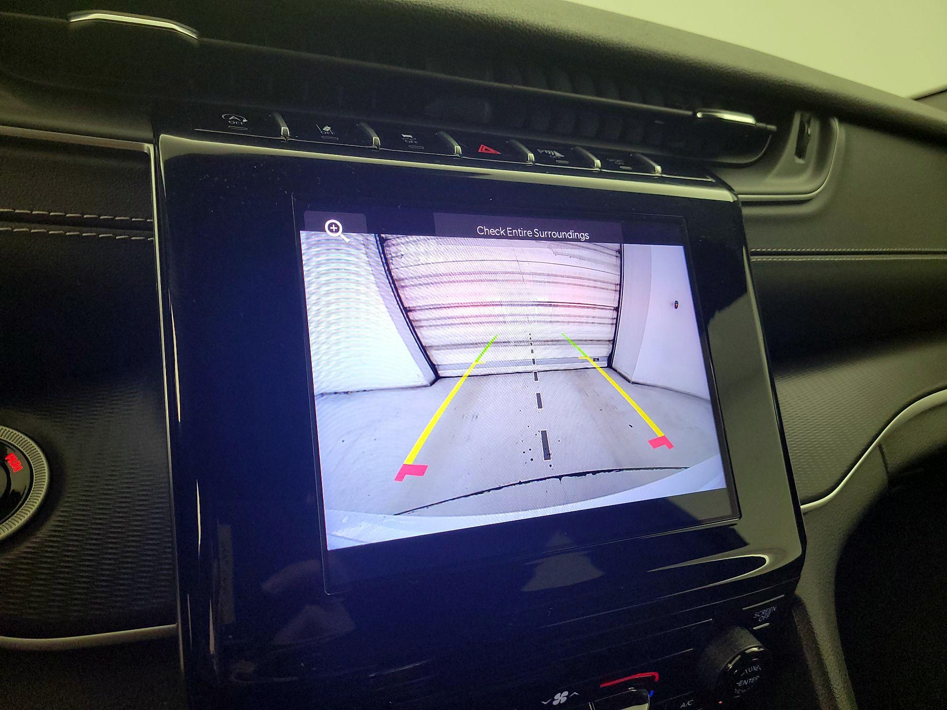 Thumbnail: 2024 Jeep Grand Cherokee - 13