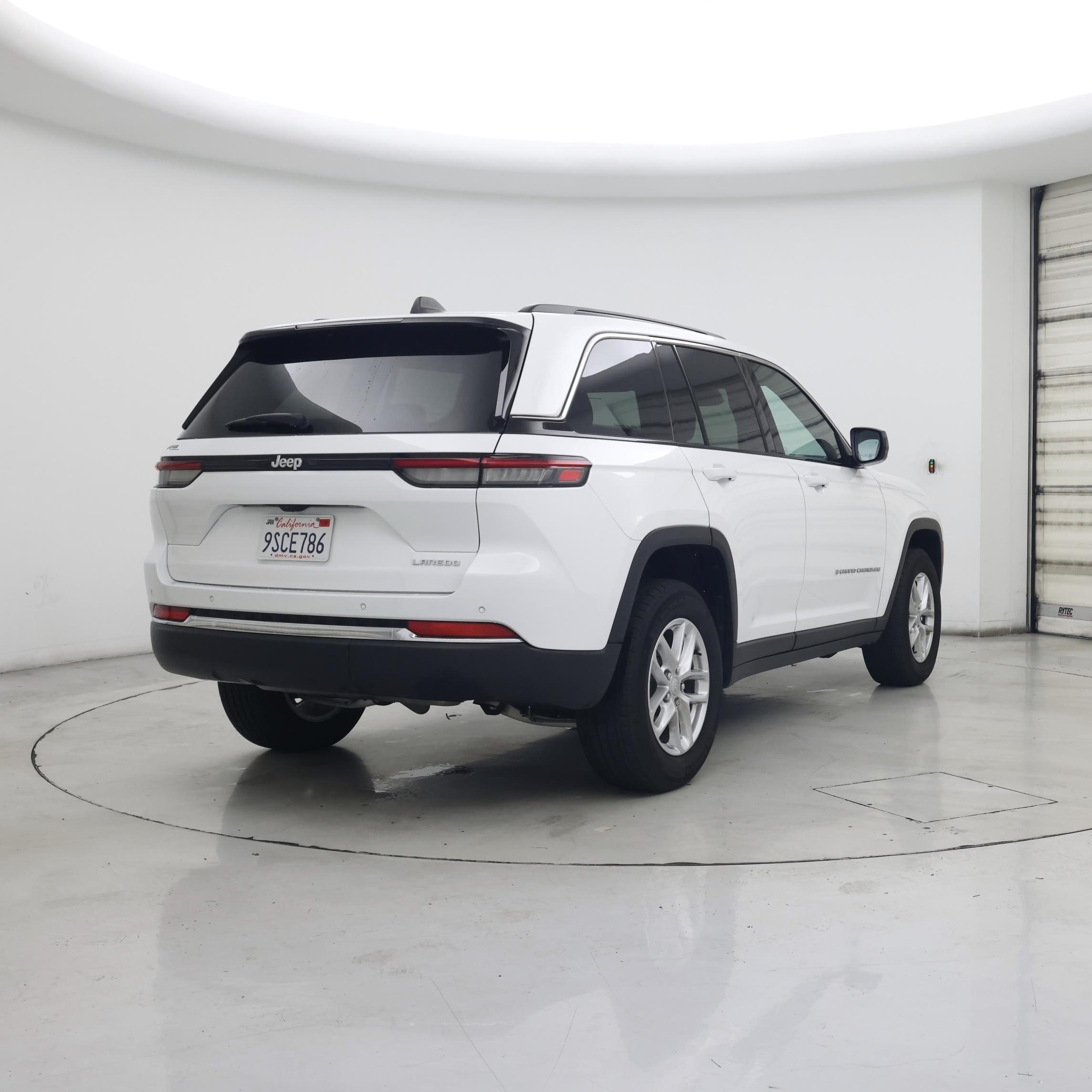 Thumbnail: 2024 Jeep Grand Cherokee - 8