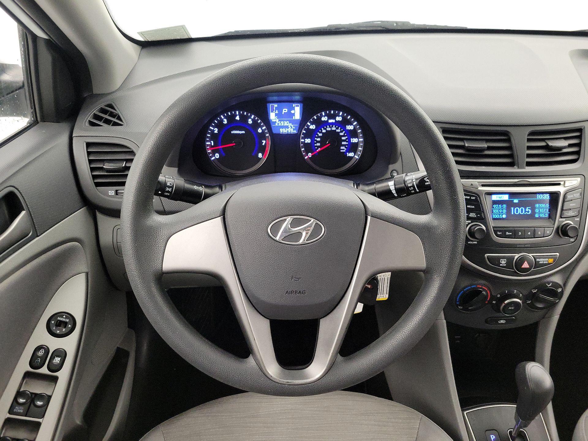 Thumbnail: 2016 Hyundai Accent - 10