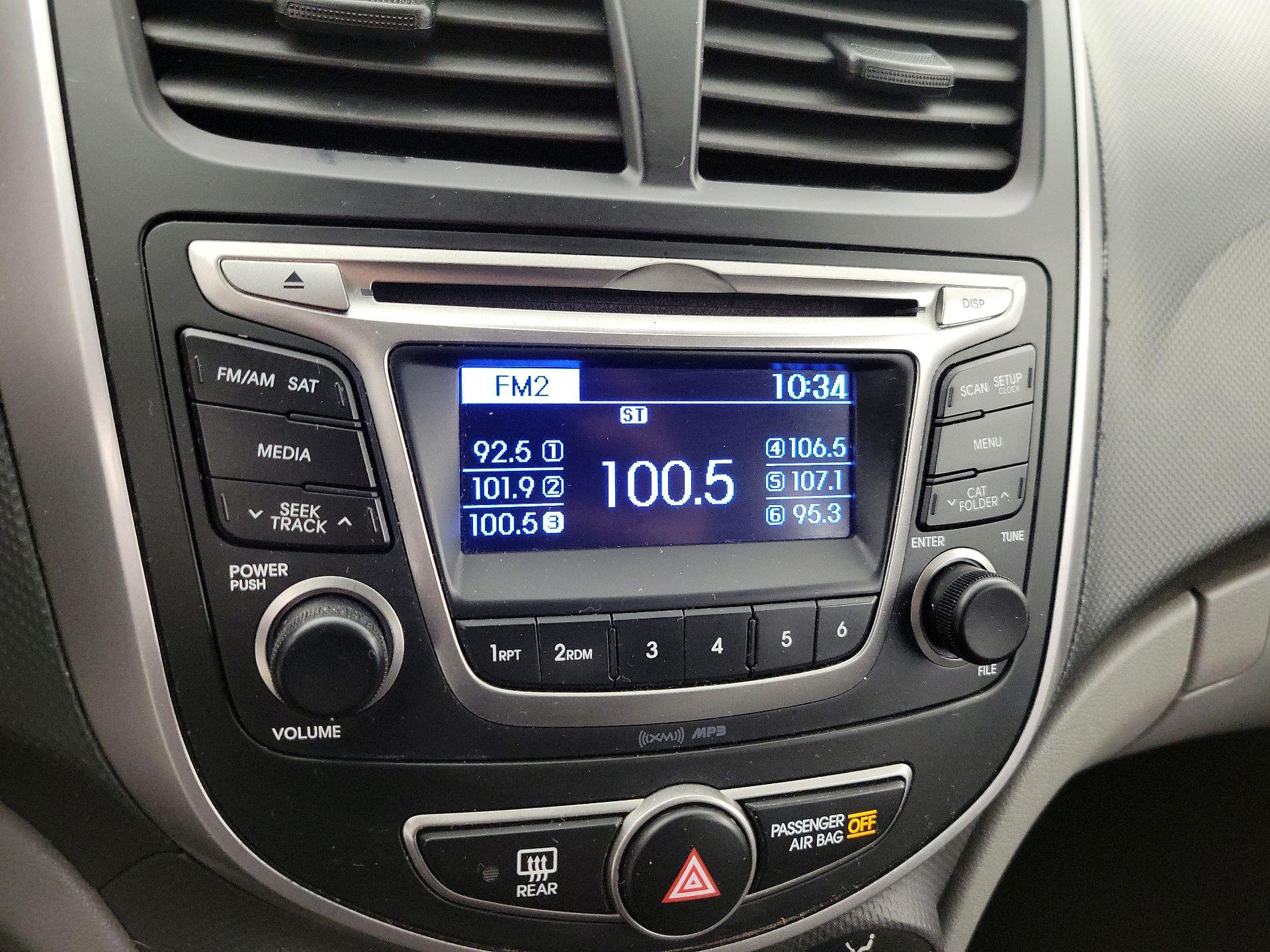 Thumbnail: 2016 Hyundai Accent - 13