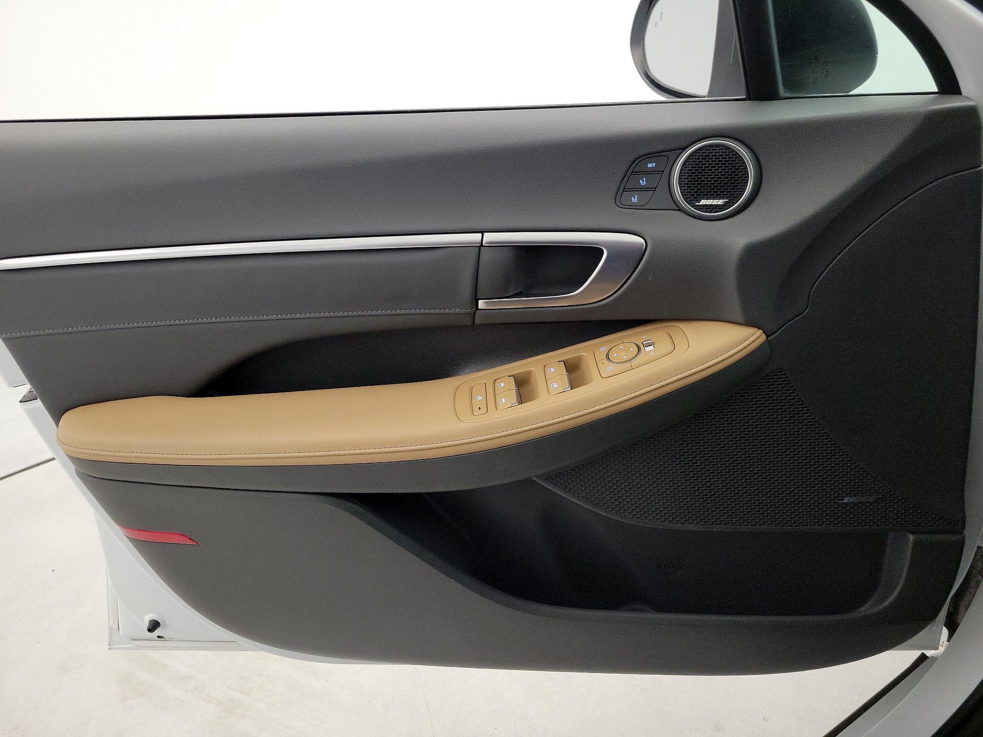 Thumbnail: 2021 Hyundai Sonata - 12