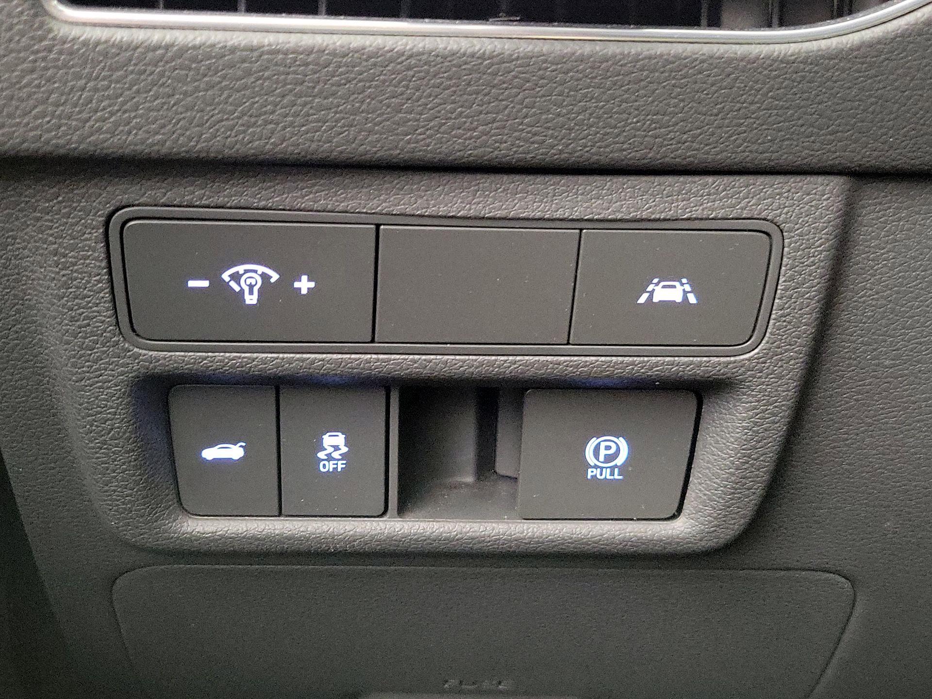 Thumbnail: 2021 Hyundai Sonata - 13