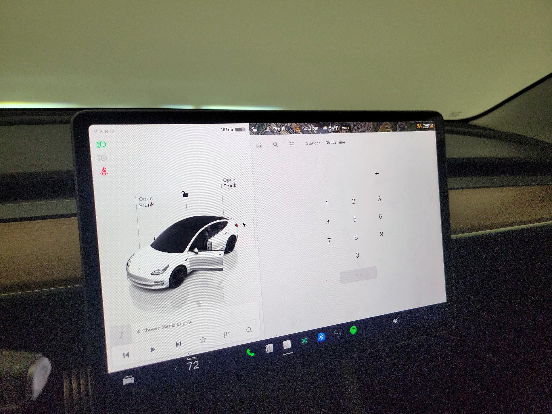 Thumbnail: 2023 Tesla Model 3 - 15