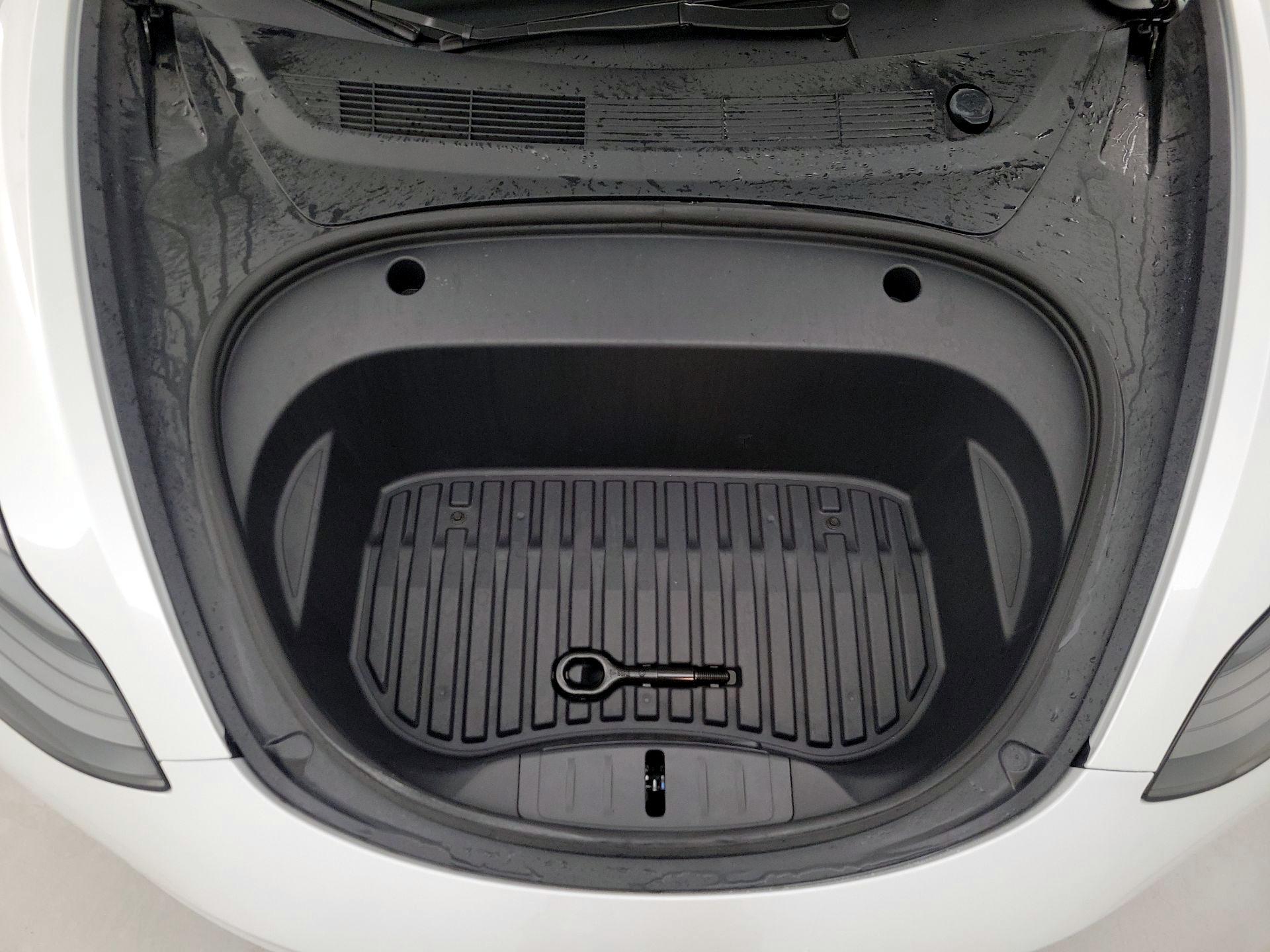 Thumbnail: 2023 Tesla Model 3 - 20