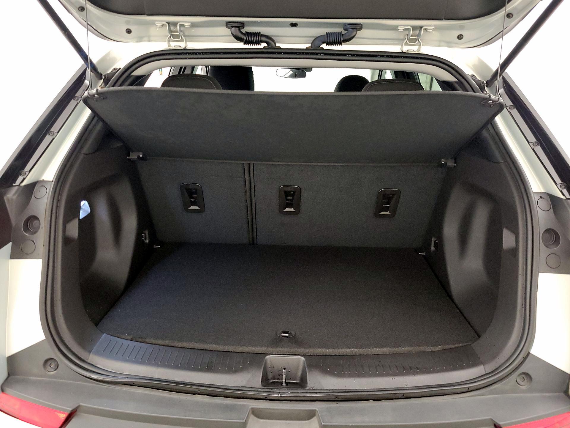 Thumbnail: 2023 Chevrolet Bolt EUV - 19