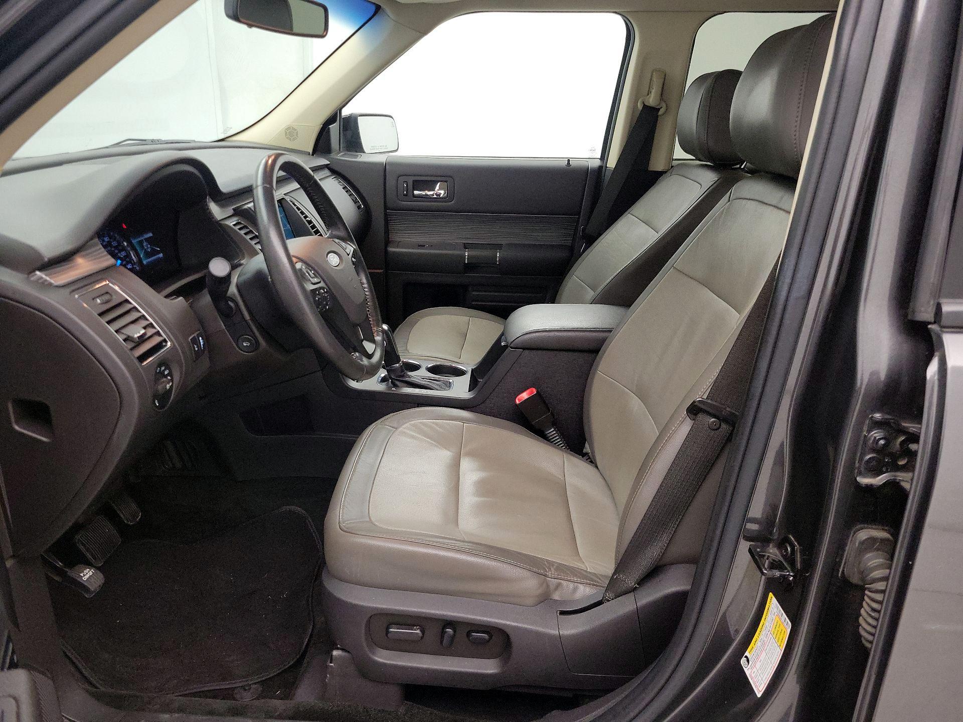 Thumbnail: 2016 Ford Flex - 11