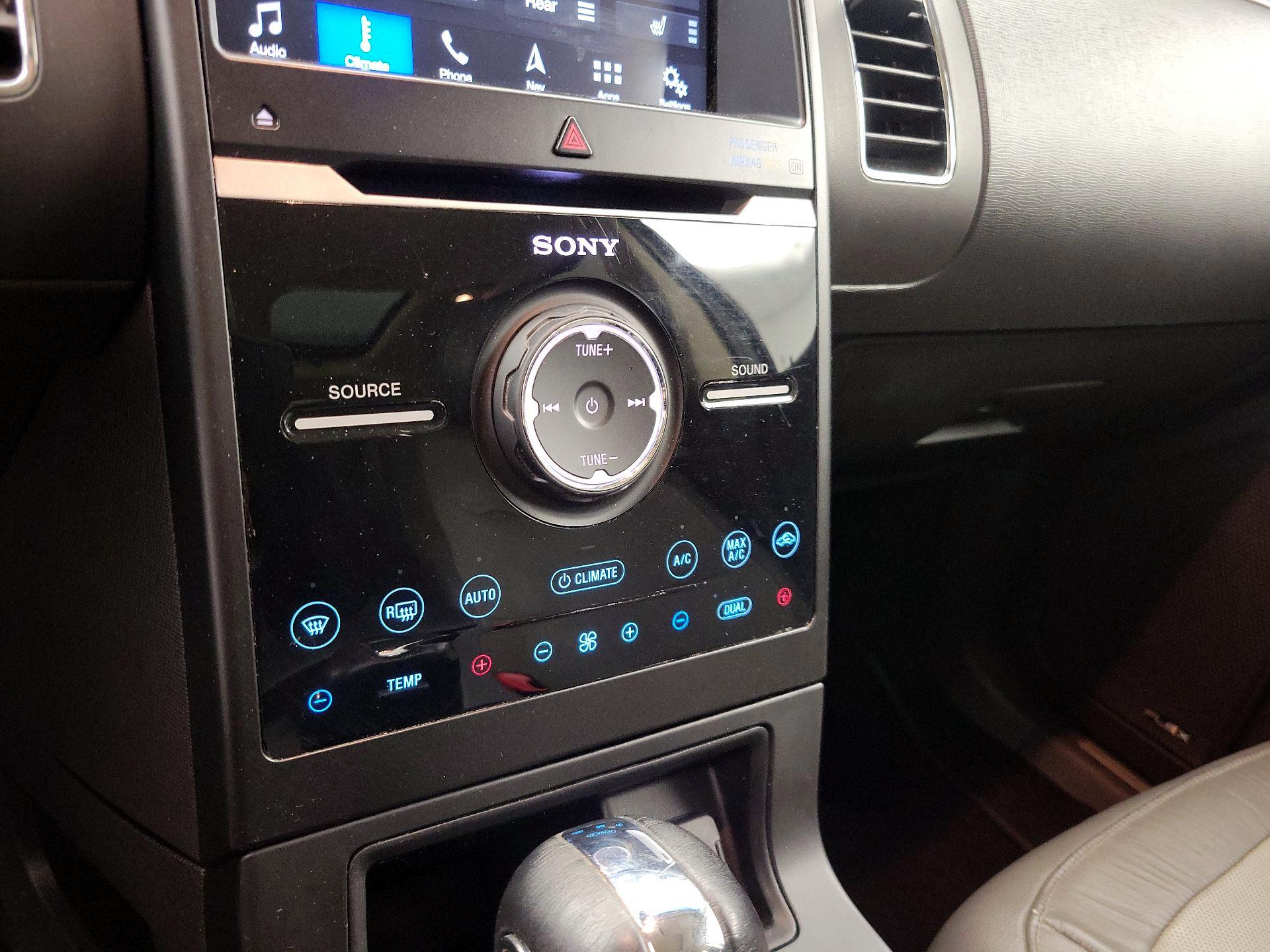 Thumbnail: 2016 Ford Flex - 17