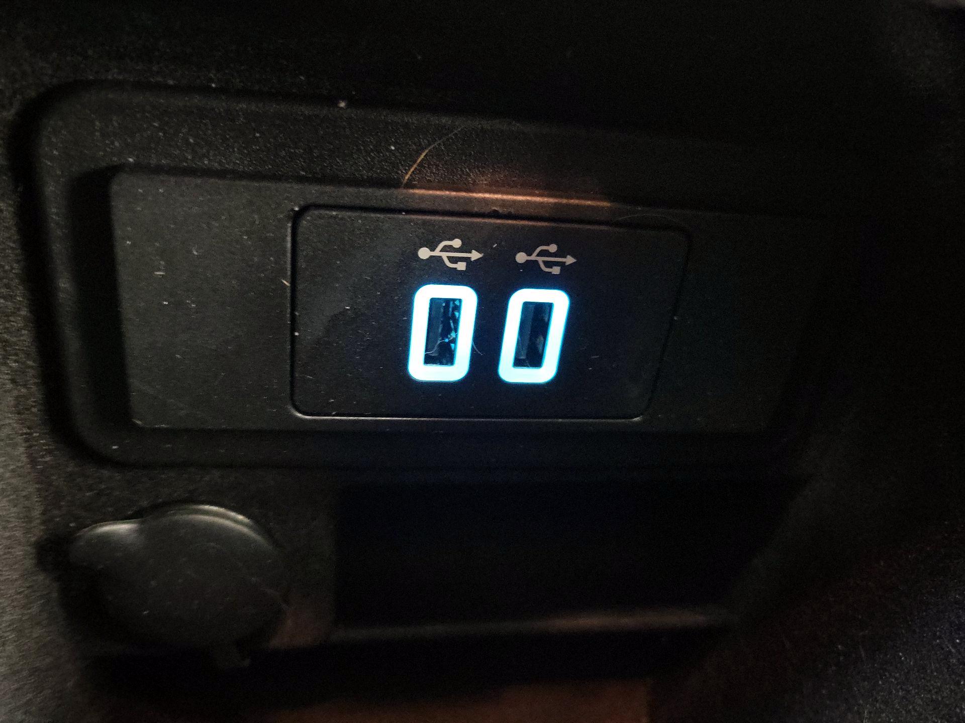 Thumbnail: 2016 Ford Flex - 19