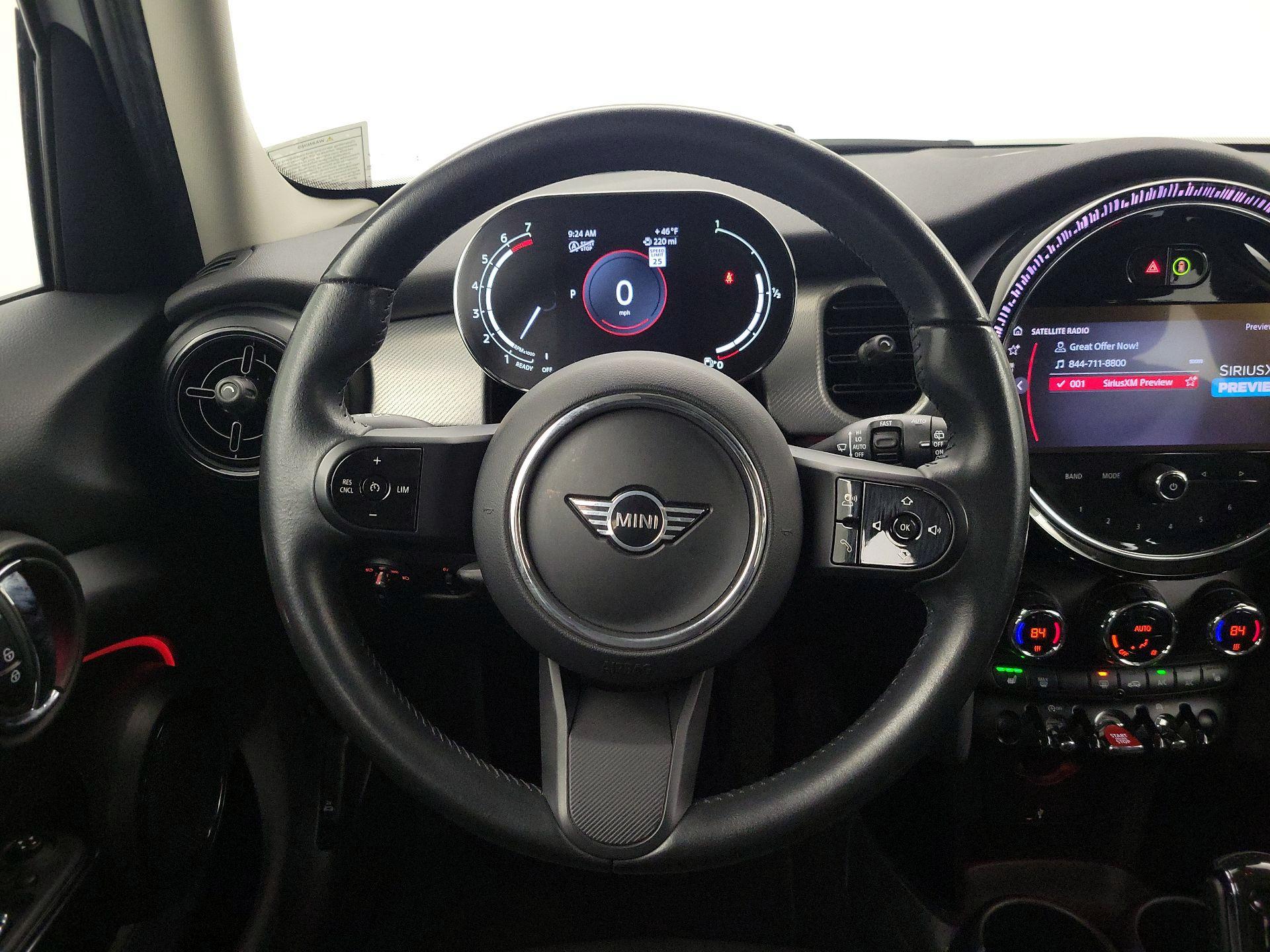 Thumbnail: 2022 MINI Cooper Hardtop - 10