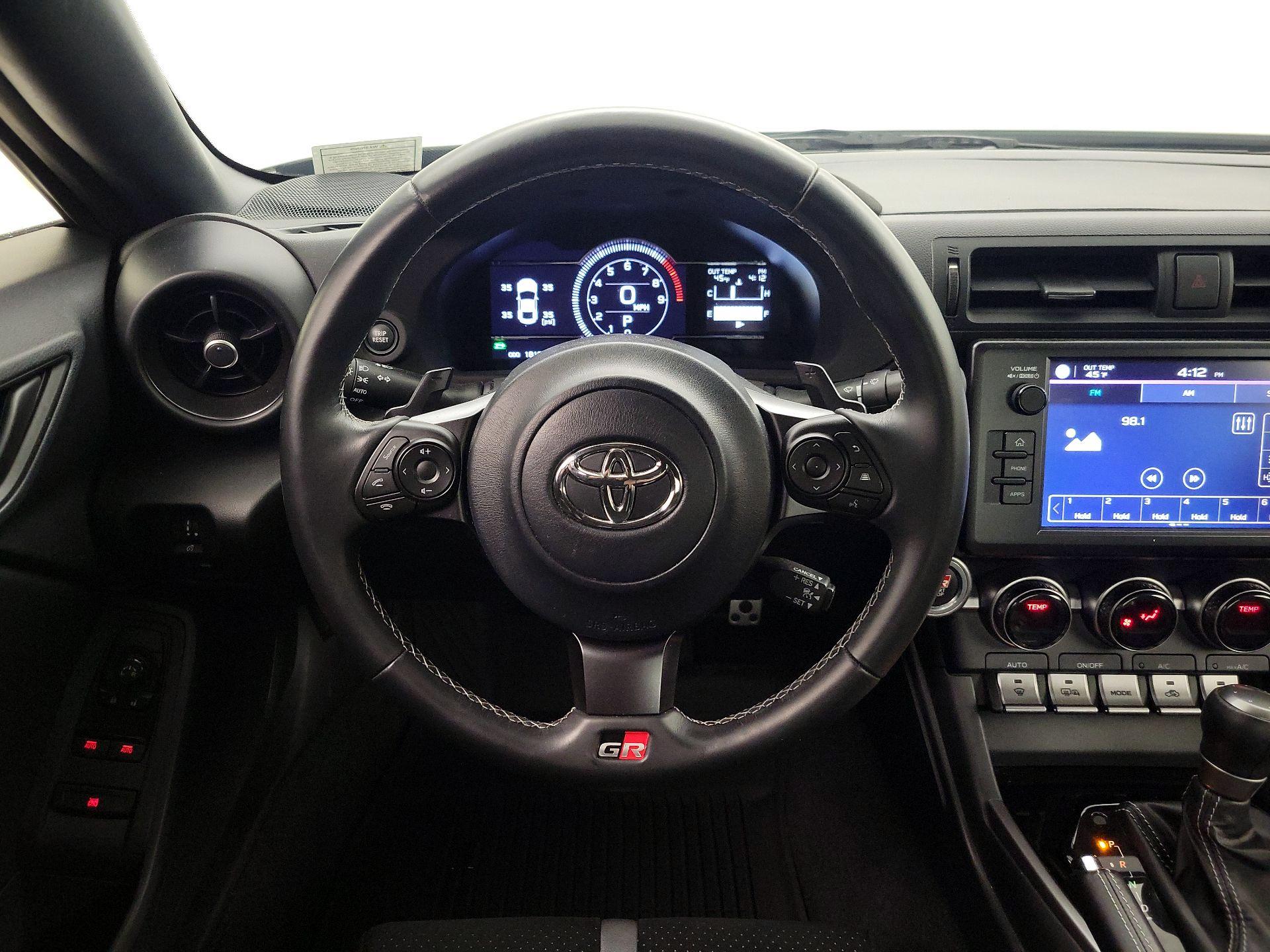 Thumbnail: 2022 Toyota GR86 - 10