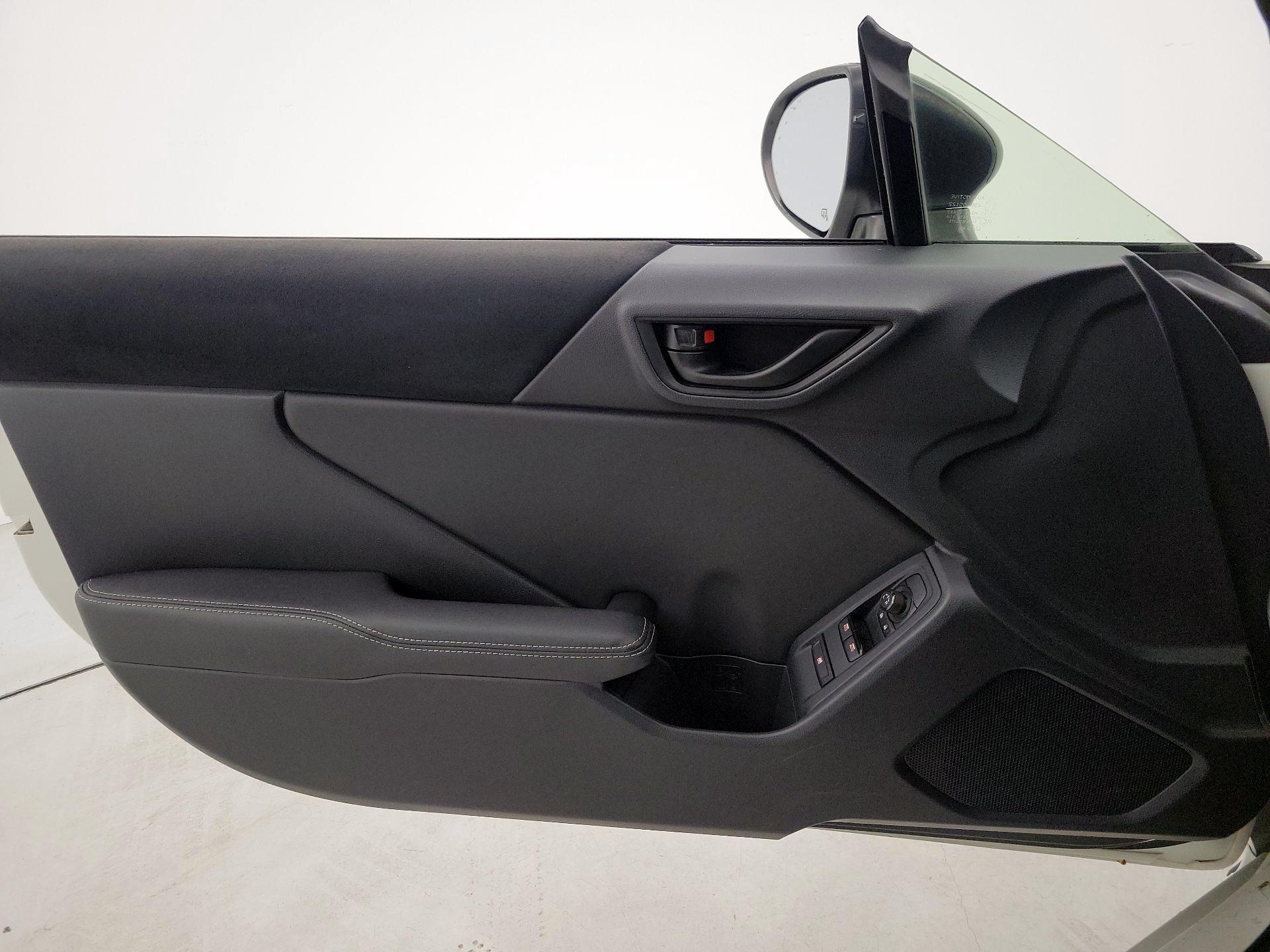 Thumbnail: 2022 Toyota GR86 - 12