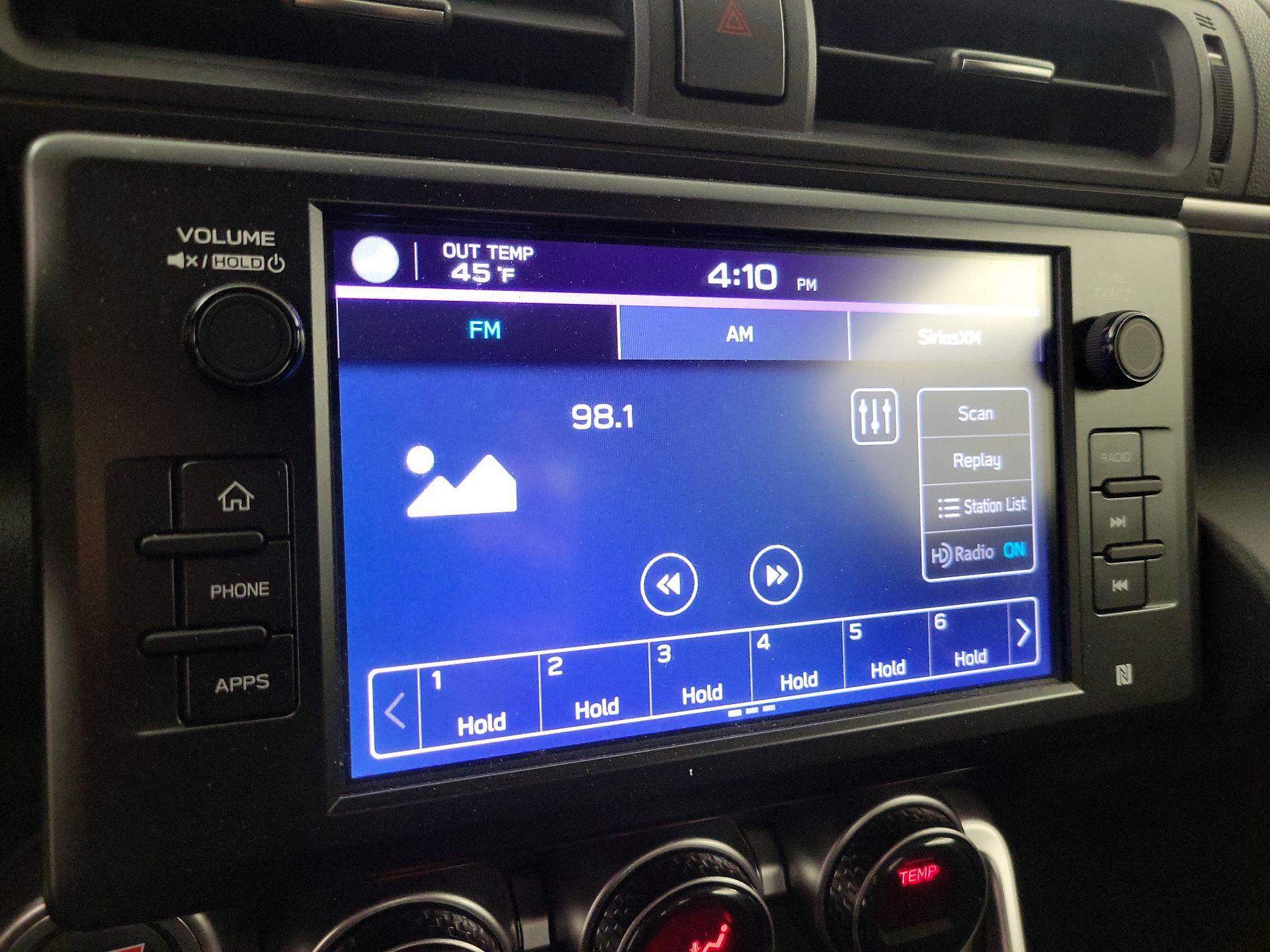 Thumbnail: 2022 Toyota GR86 - 15