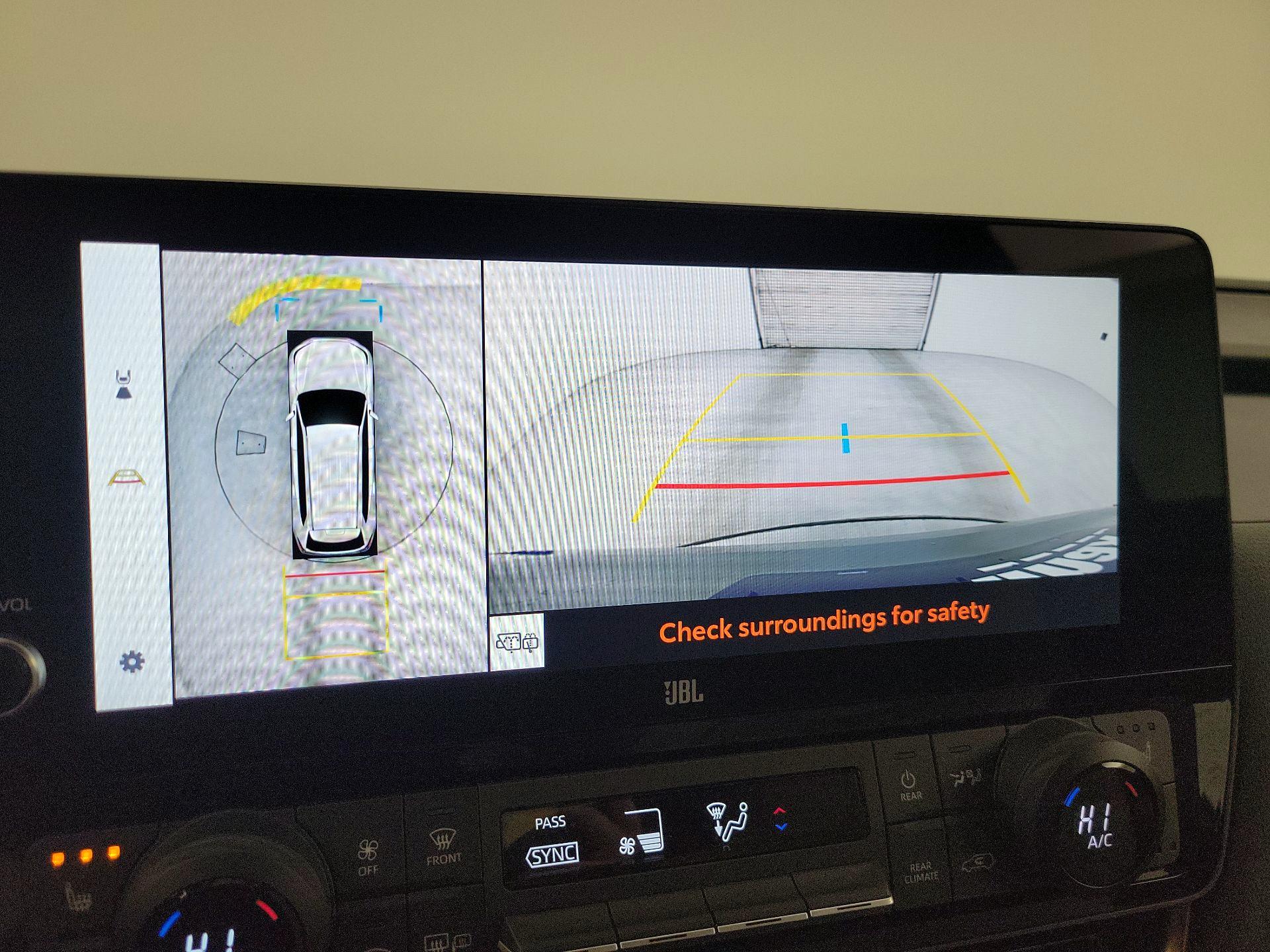 Thumbnail: 2025 Toyota Highlander - 14