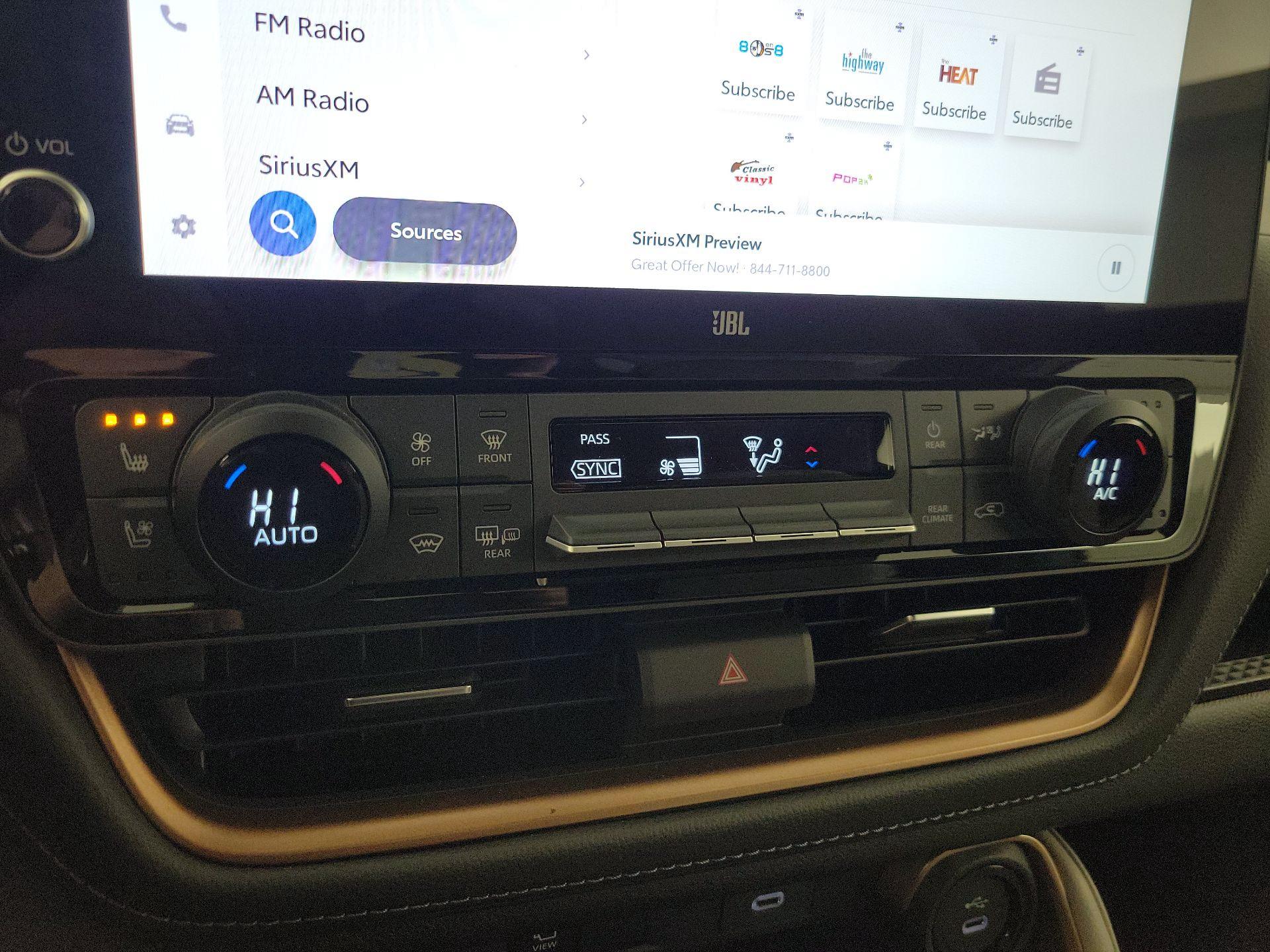 Thumbnail: 2025 Toyota Highlander - 16