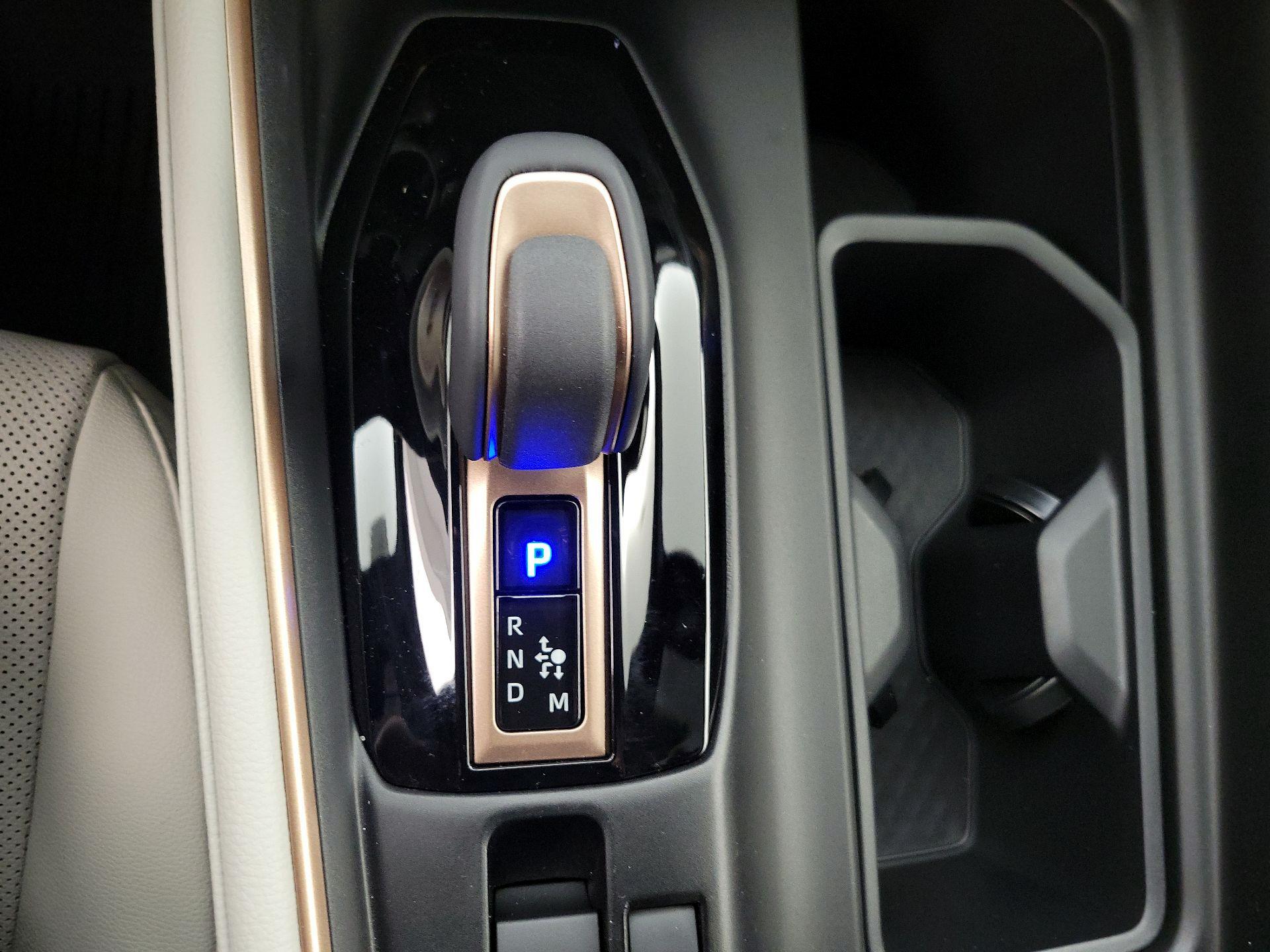 Thumbnail: 2025 Toyota Highlander - 17