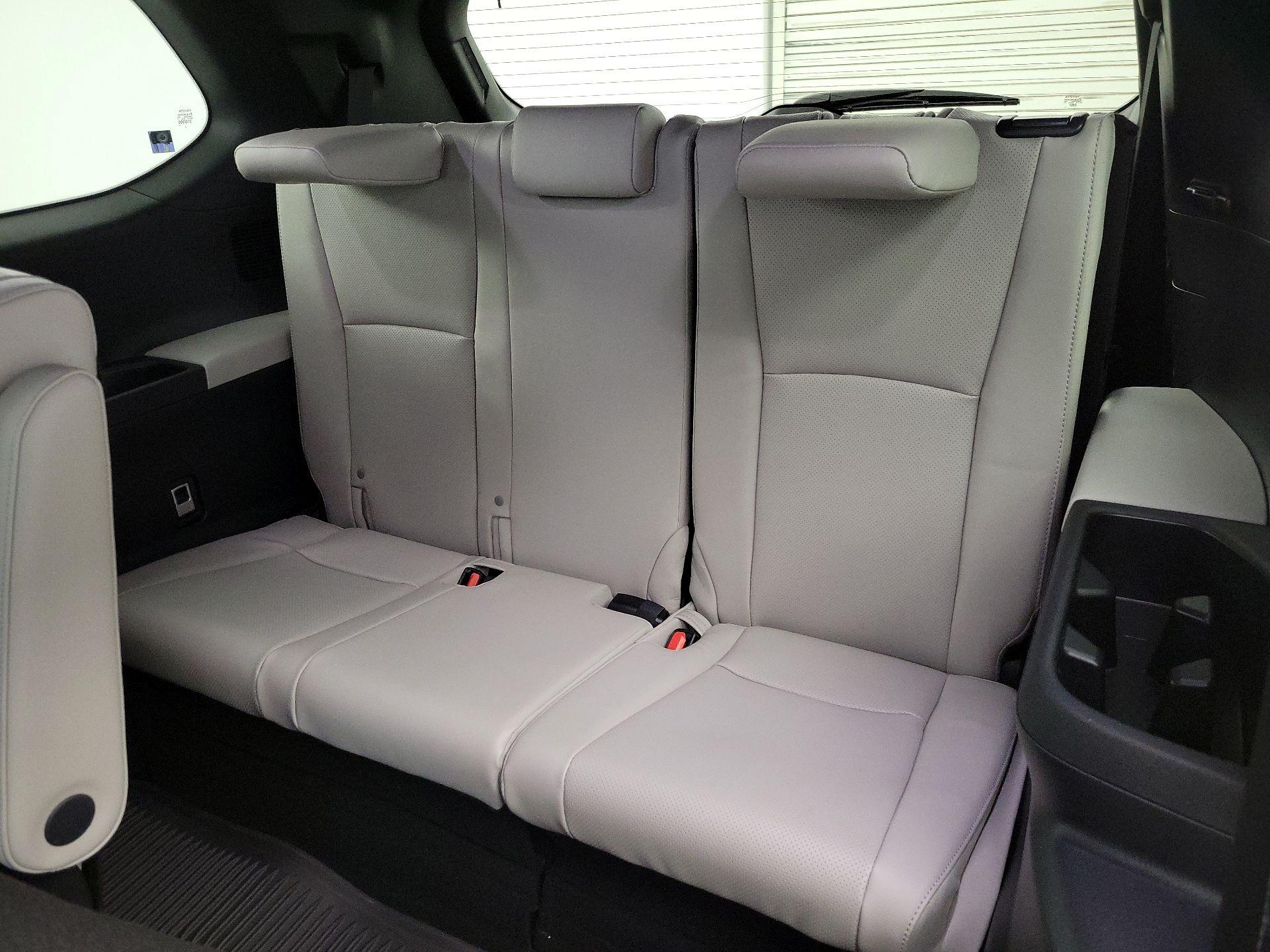 Thumbnail: 2025 Toyota Highlander - 20