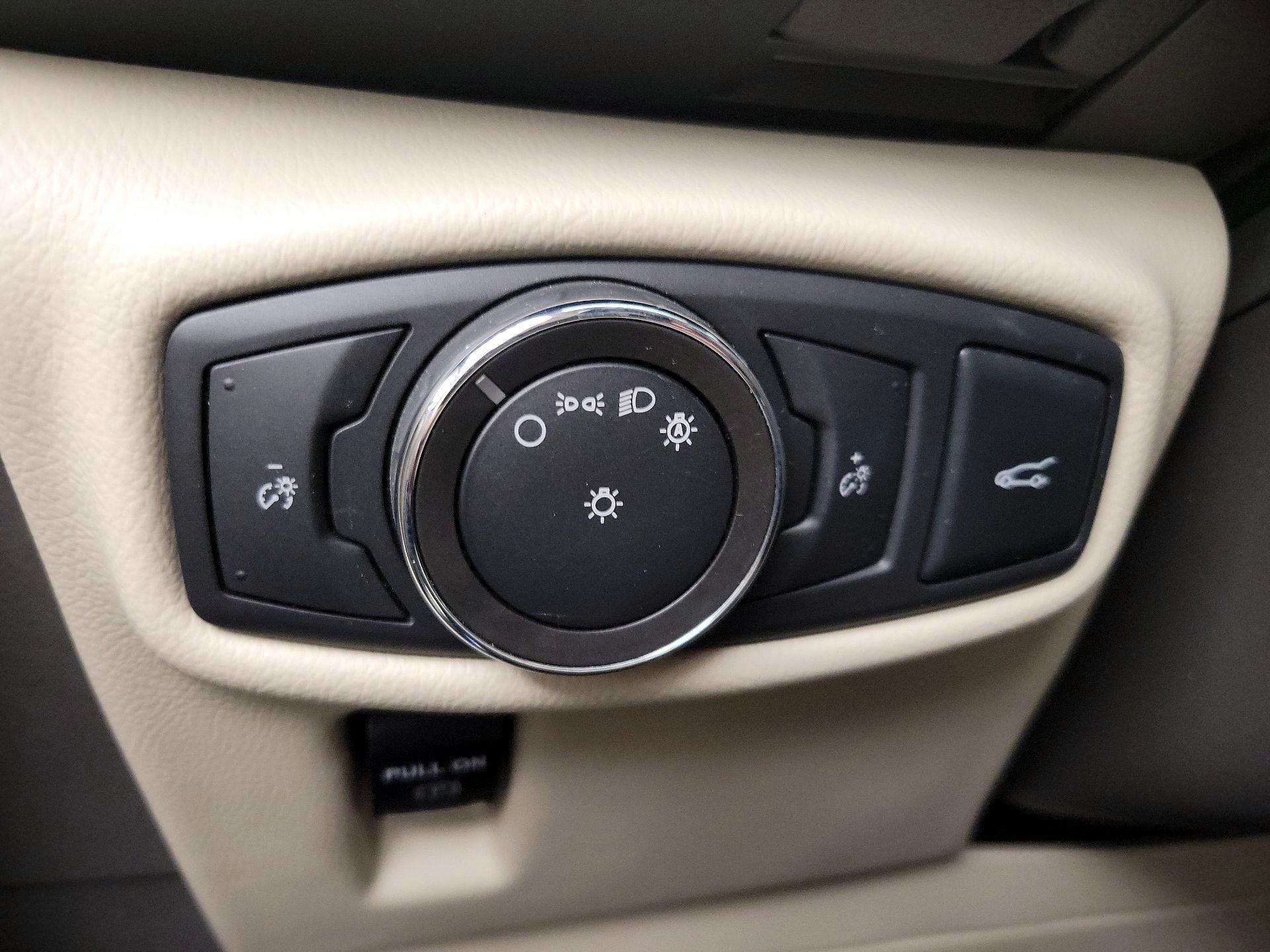 Thumbnail: 2018 Lincoln MKX - 13