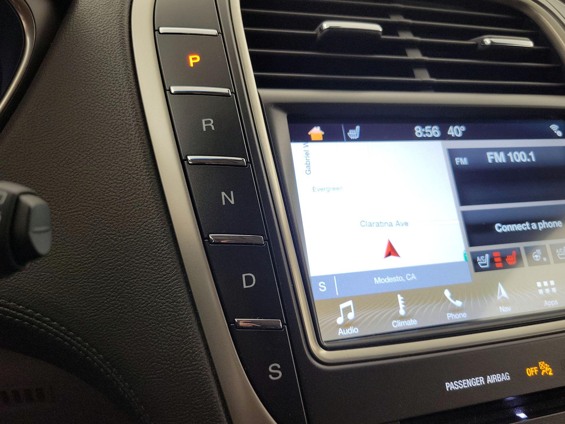 Thumbnail: 2018 Lincoln MKX - 18