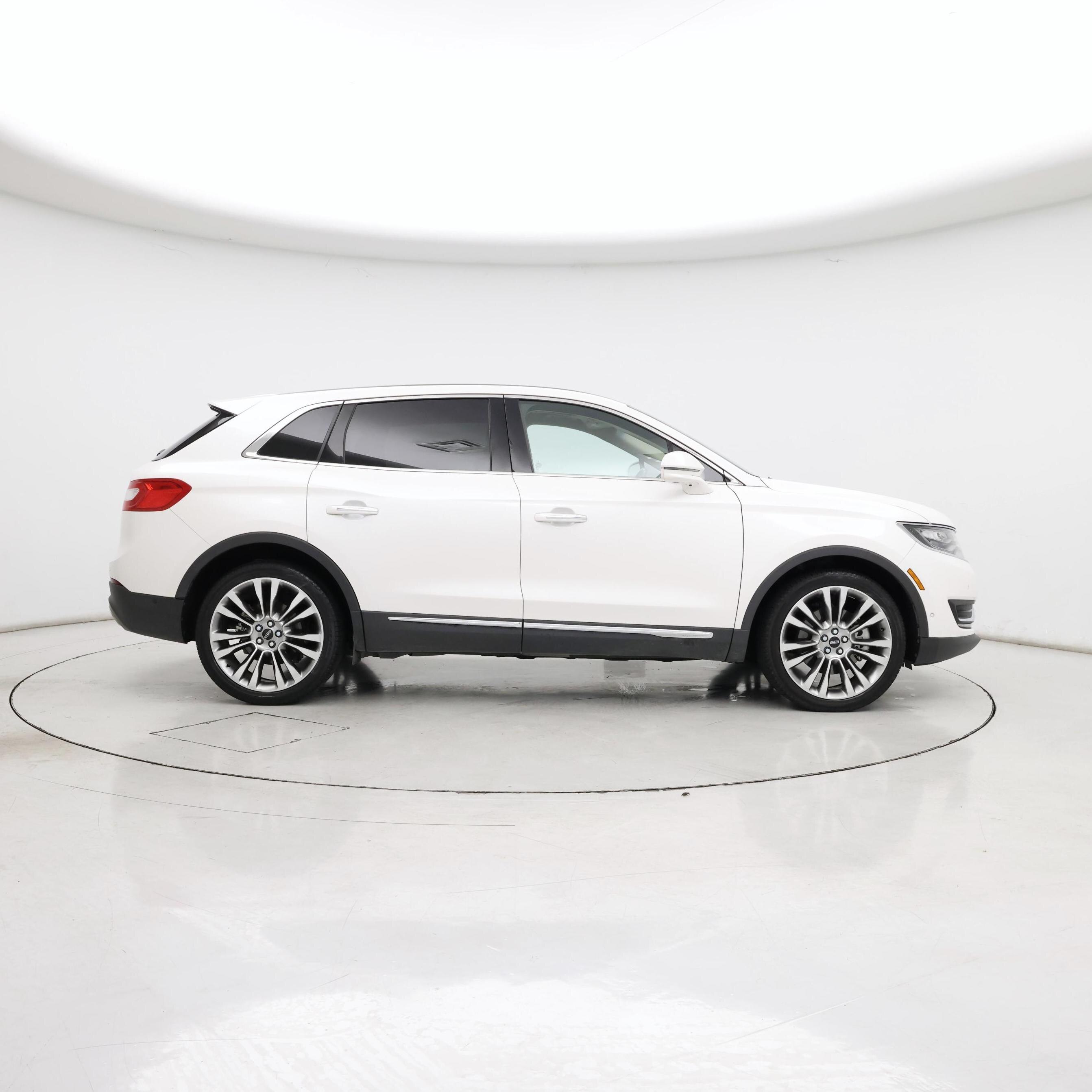 Thumbnail: 2018 Lincoln MKX - 7