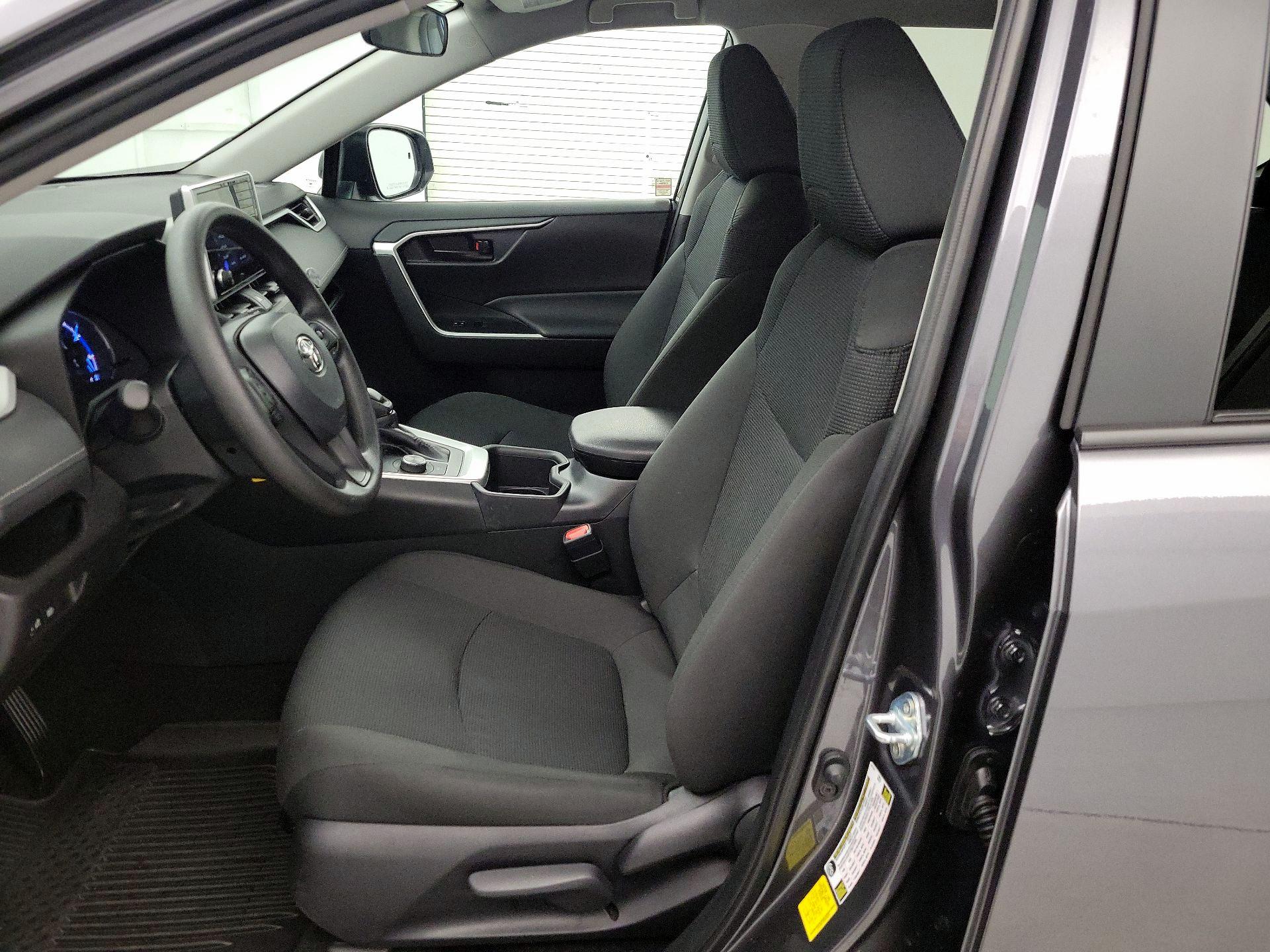 Thumbnail: 2025 Toyota RAV4 - 11