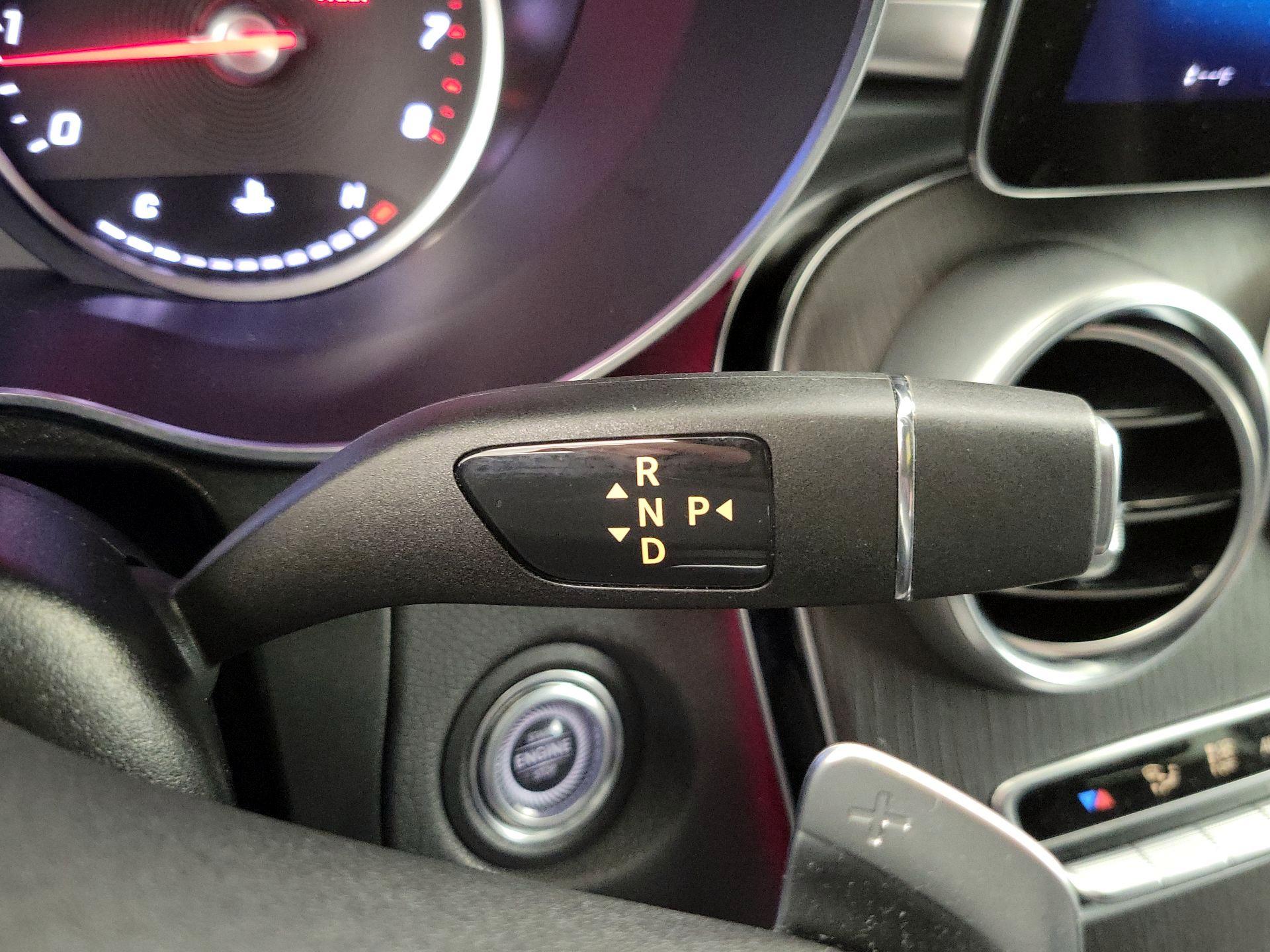 Thumbnail: 2022 Mercedes-Benz GLC - 16