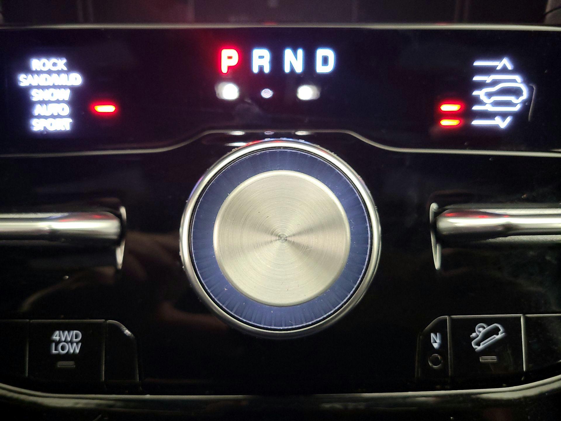 Thumbnail: 2023 Jeep Grand Cherokee L - 17