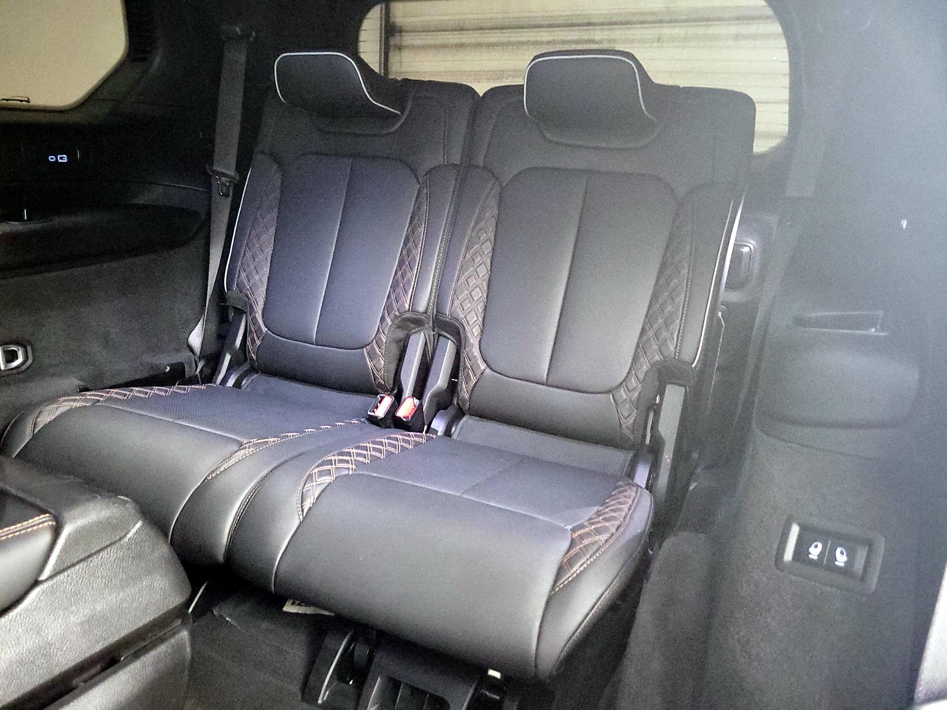 Thumbnail: 2023 Jeep Grand Cherokee L - 20