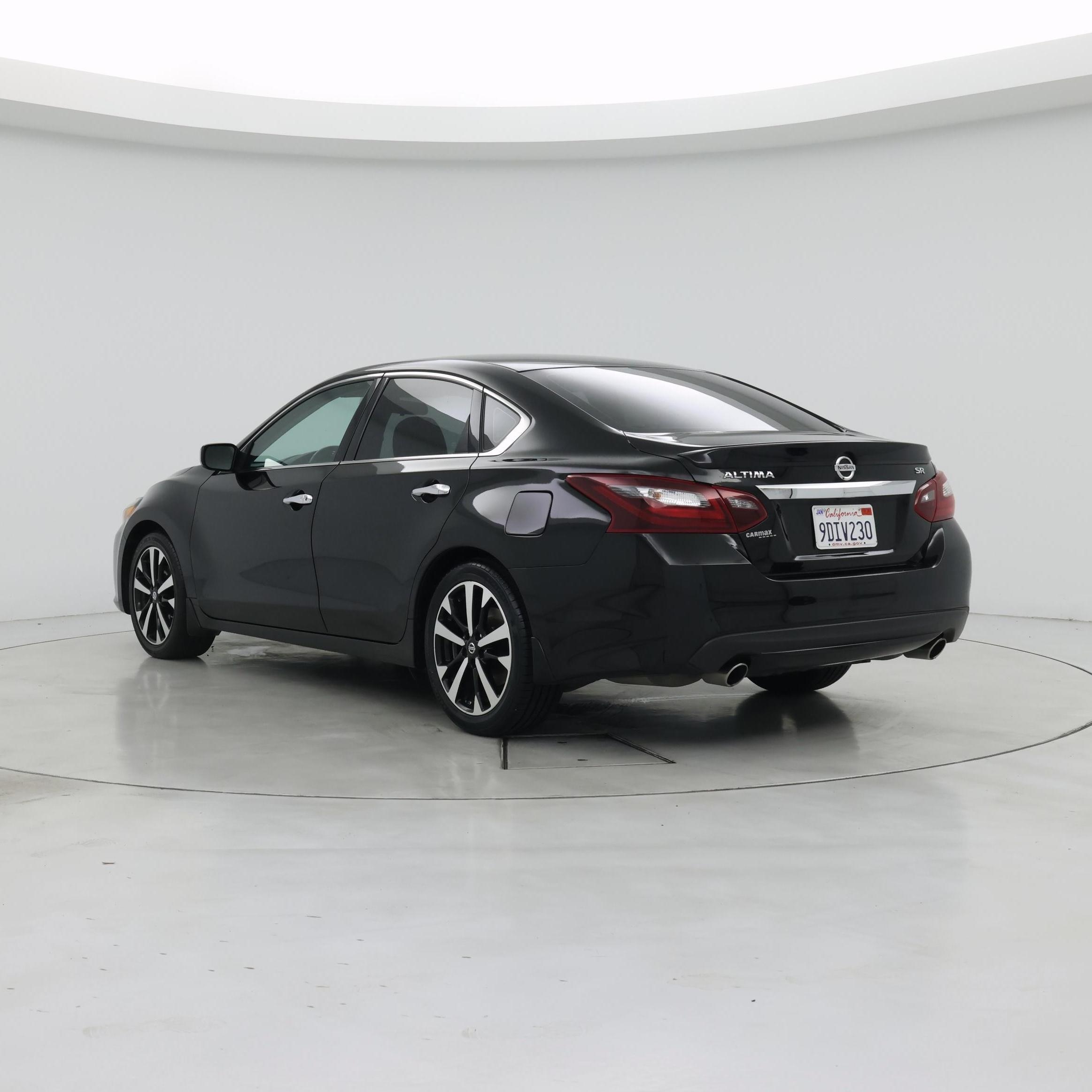 Thumbnail: 2018 Nissan Altima - 2