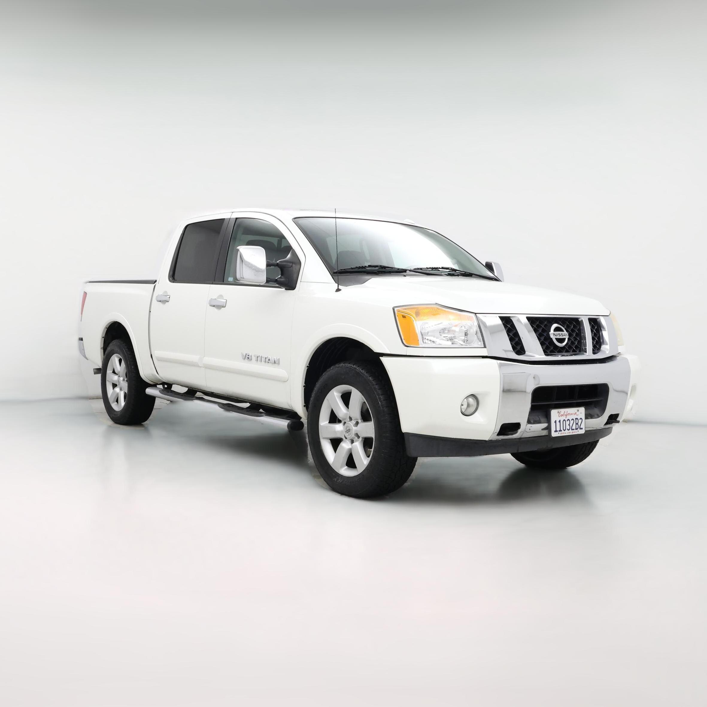 Thumbnail: 2015 Nissan Titan - 1