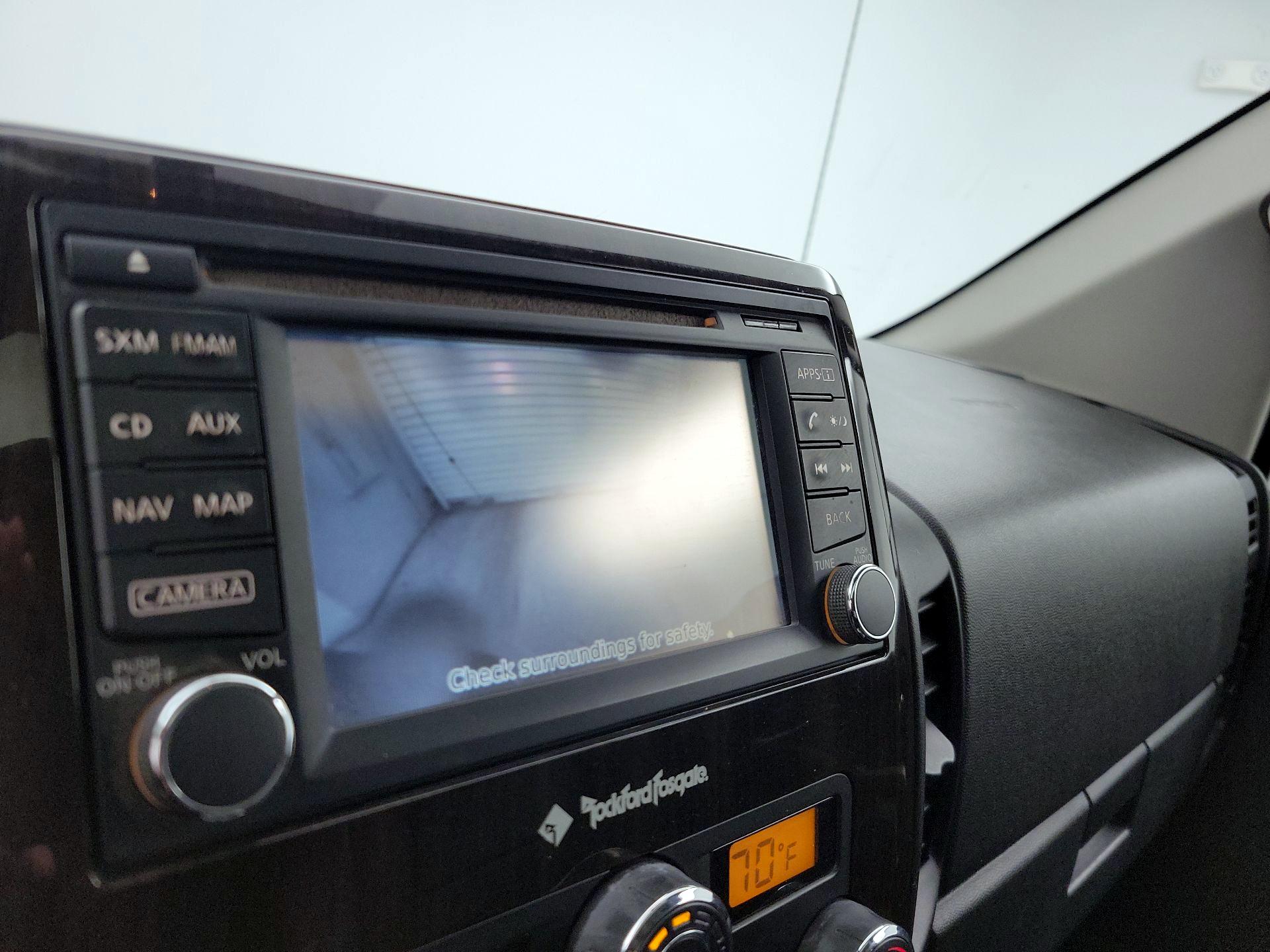 Thumbnail: 2015 Nissan Titan - 15