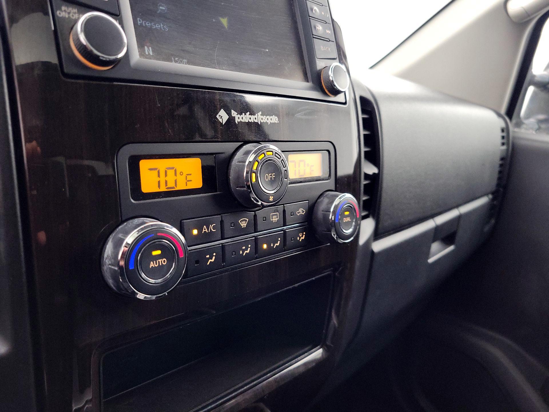 Thumbnail: 2015 Nissan Titan - 17