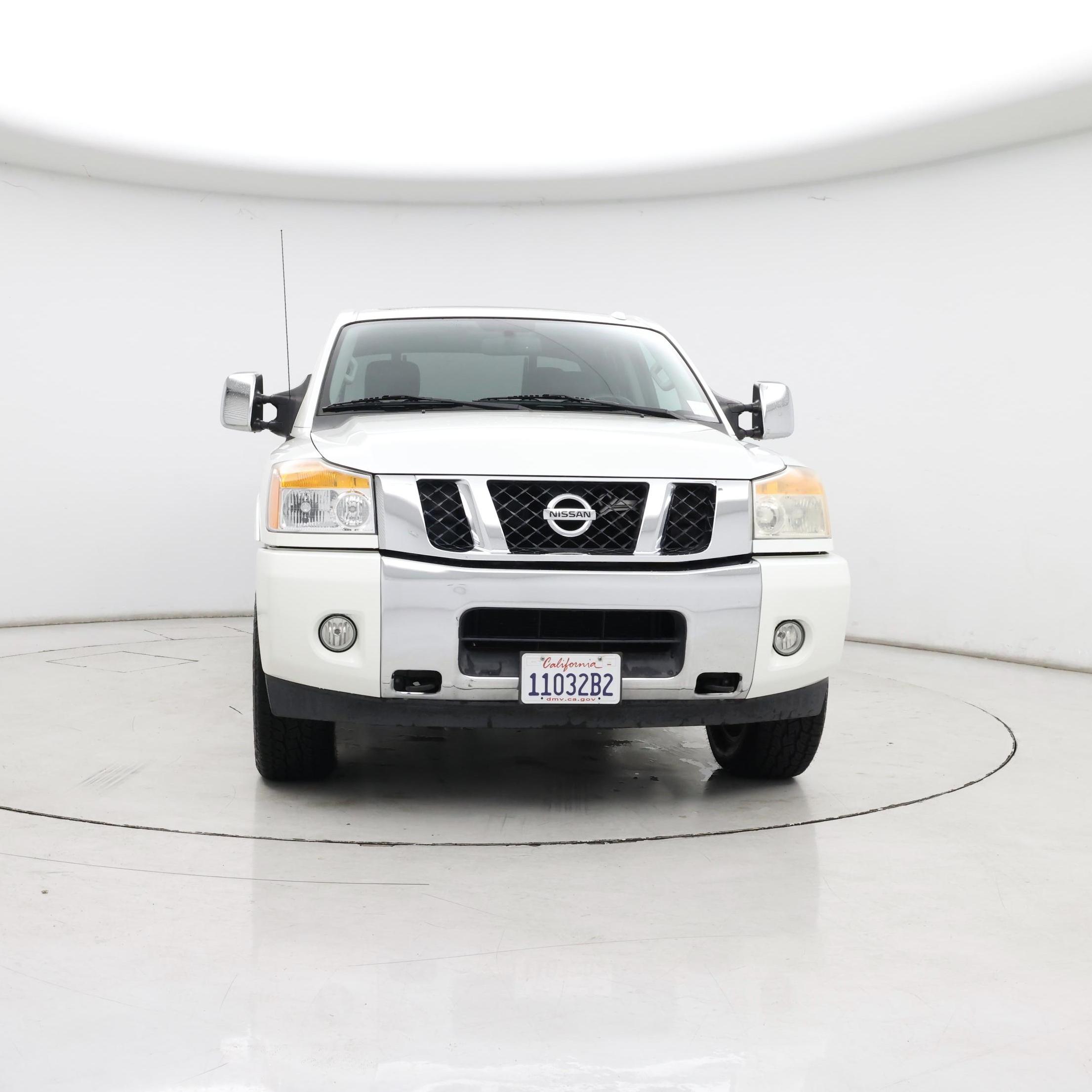 Thumbnail: 2015 Nissan Titan - 5