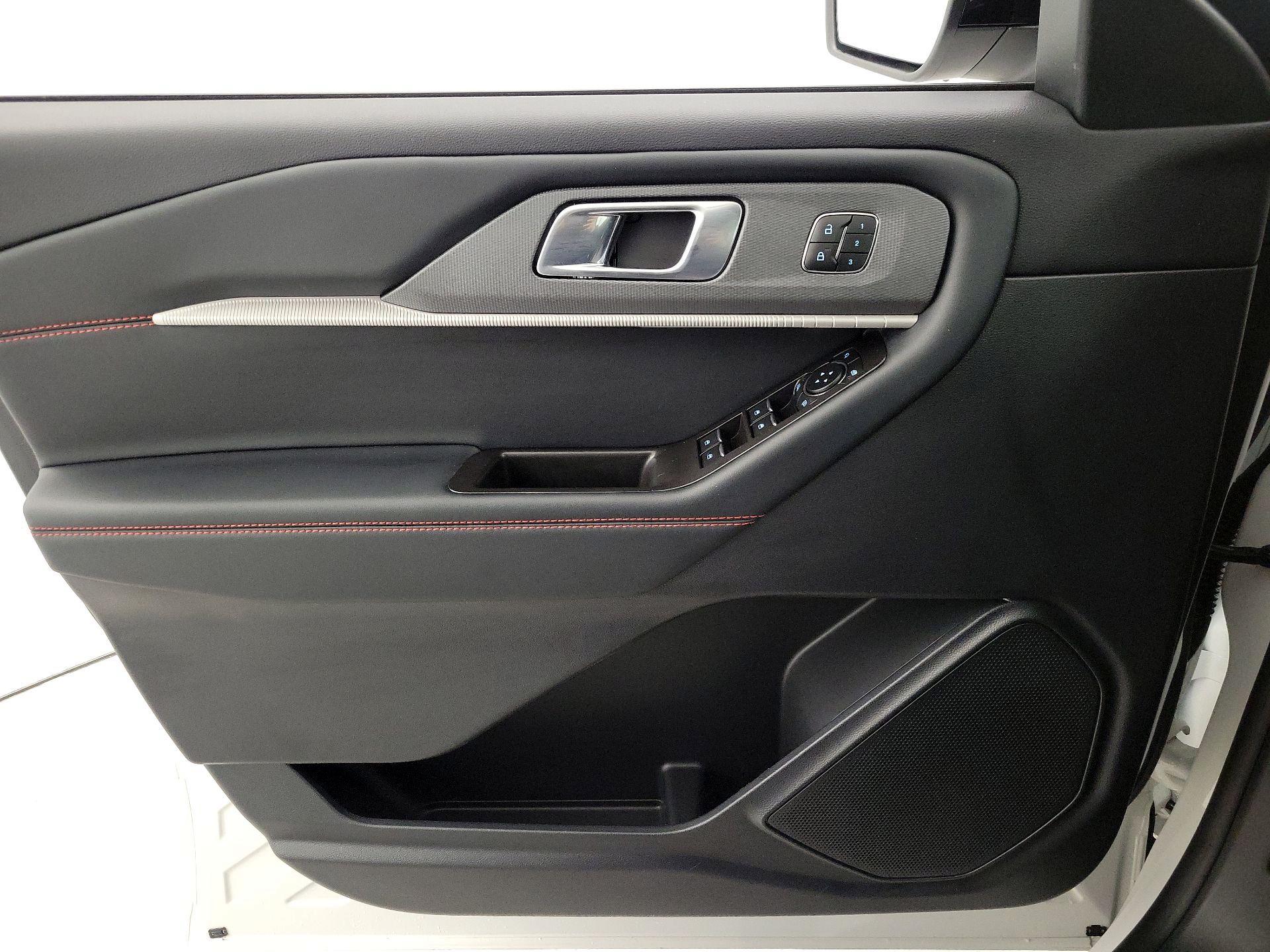 Thumbnail: 2025 Ford Explorer - 12