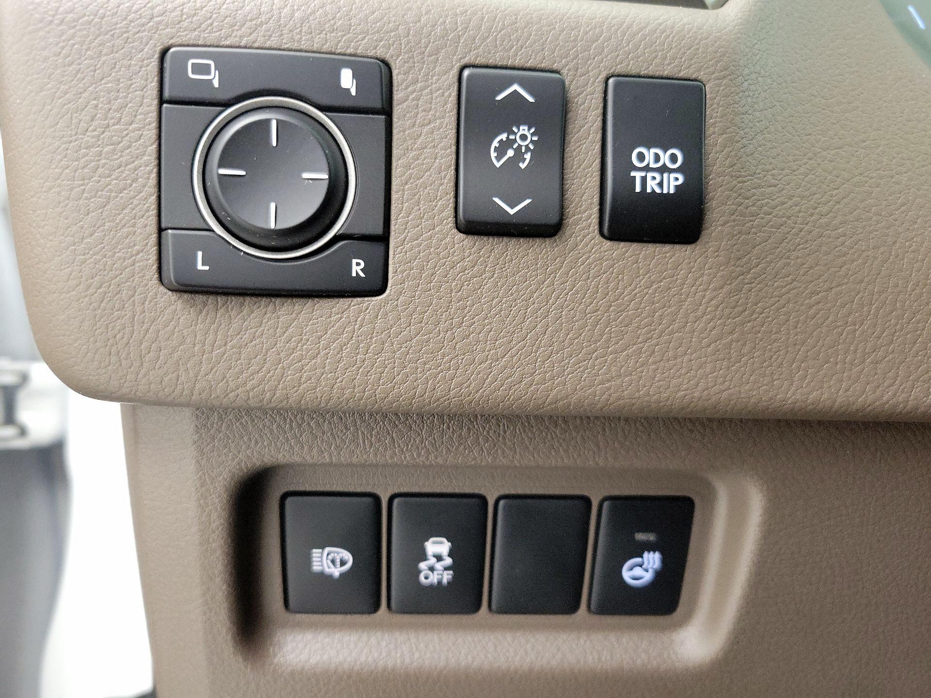 Thumbnail: 2017 Lexus GX - 13