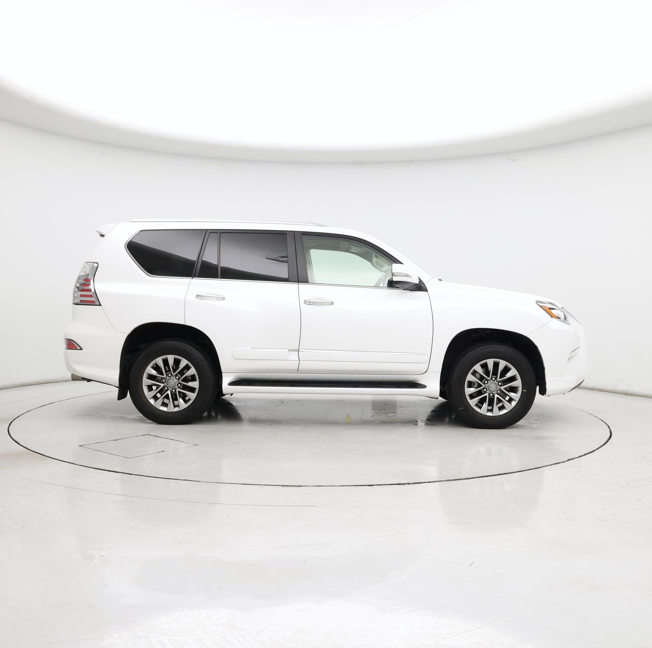 Thumbnail: 2017 Lexus GX - 7