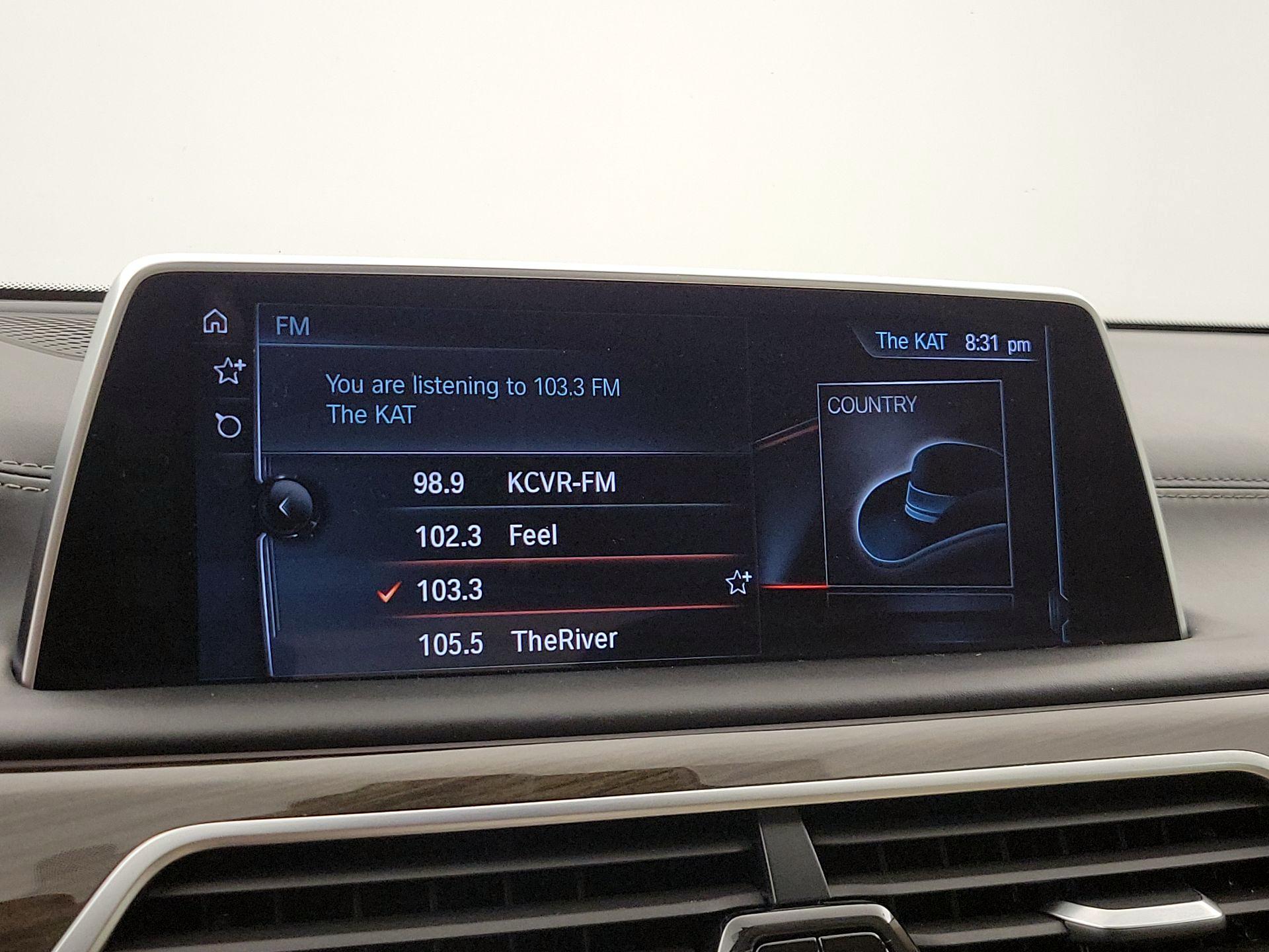 Thumbnail: 2016 BMW 7 Series - 16