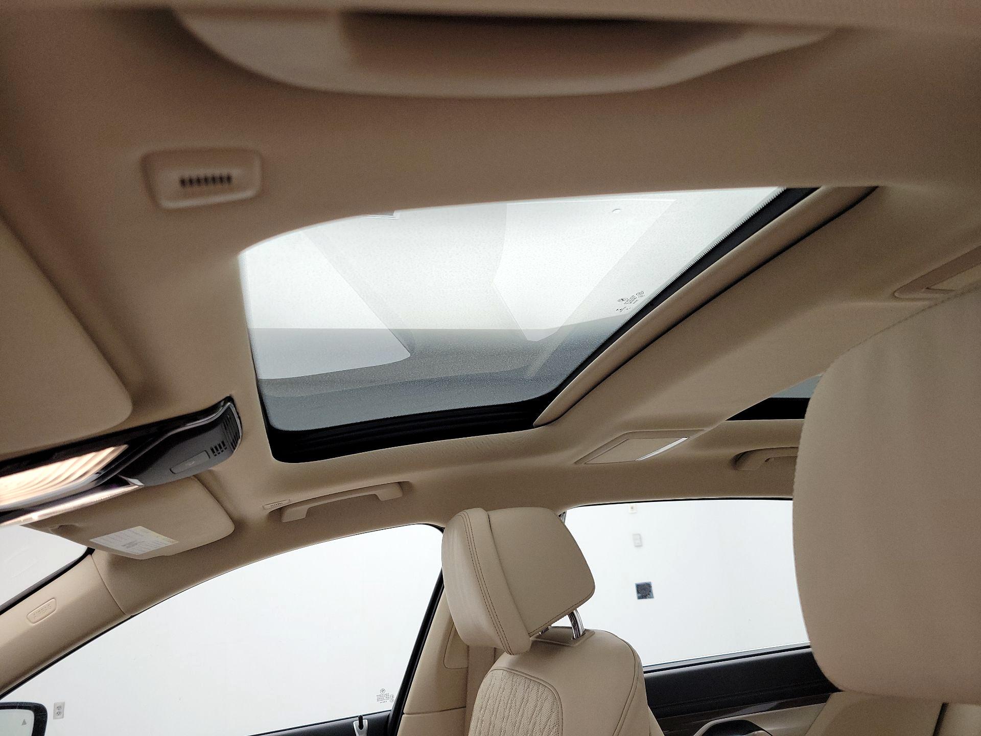 Thumbnail: 2016 BMW 7 Series - 20