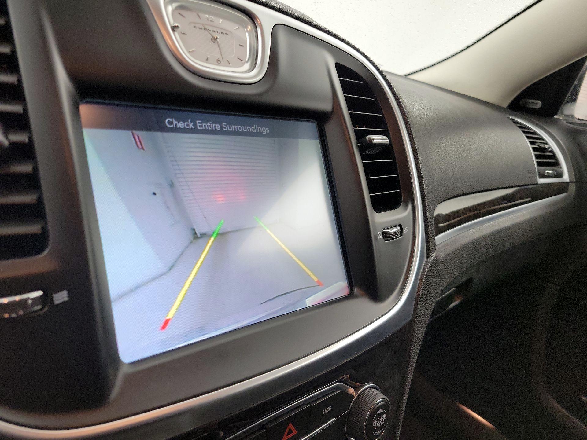 Thumbnail: 2016 Chrysler 300 - 14