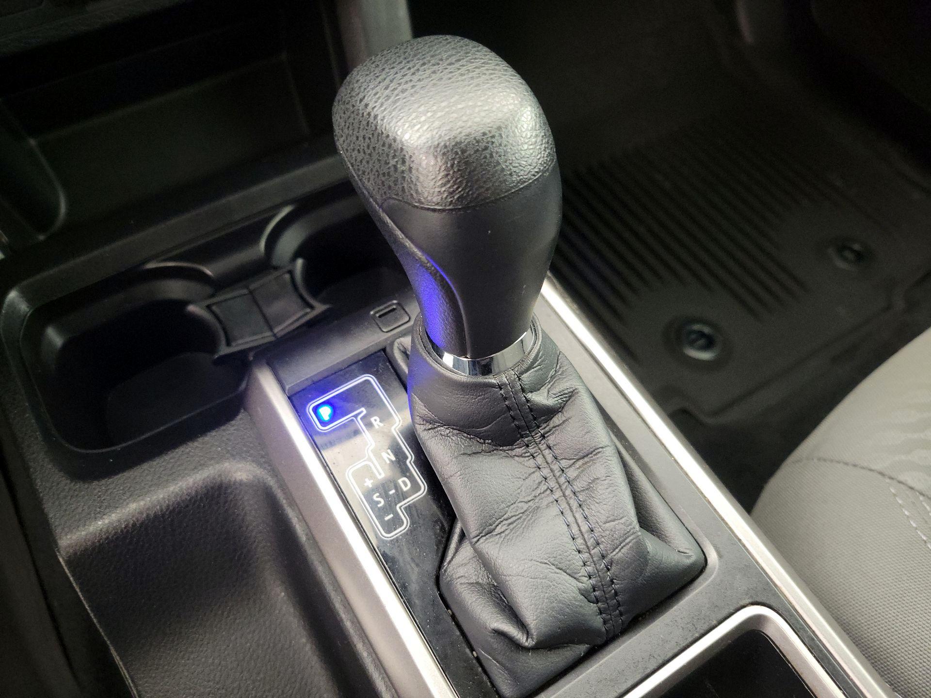 Thumbnail: 2021 Toyota Tacoma - 17